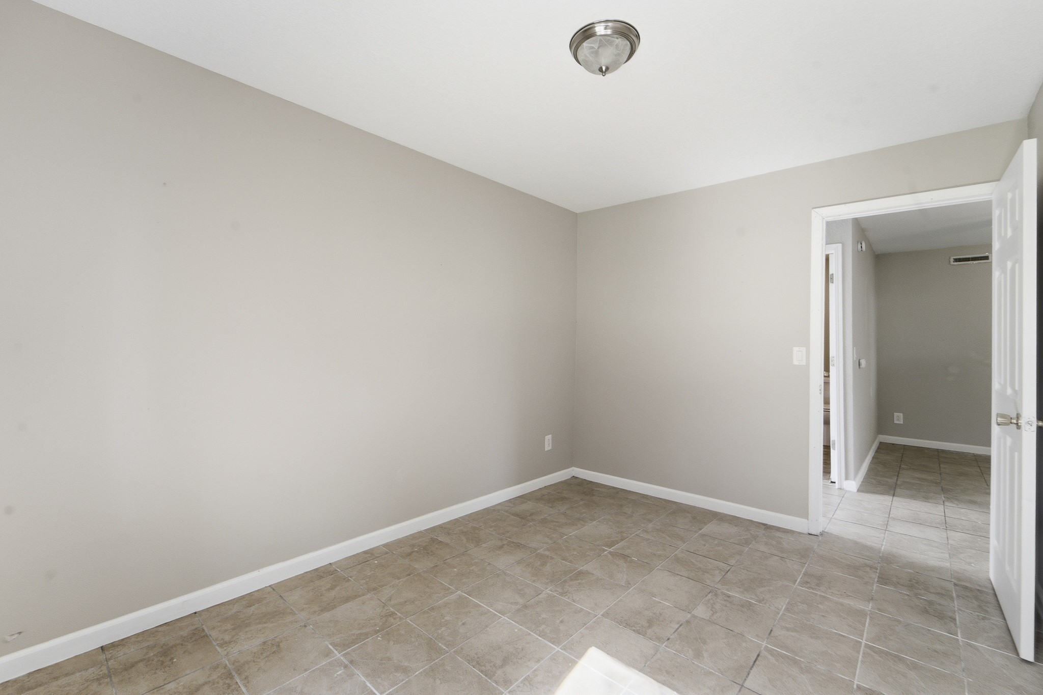 505 S 6th Street Property Photo 16