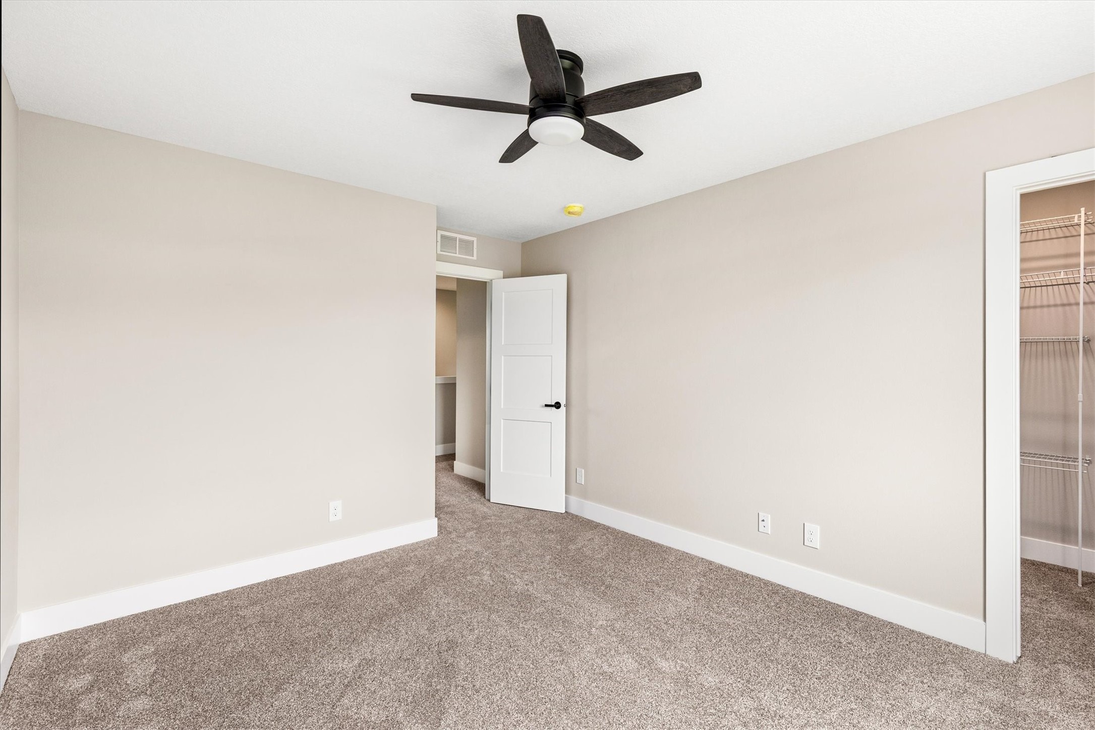 2725 Yordi Drive Drive Property Photo 14