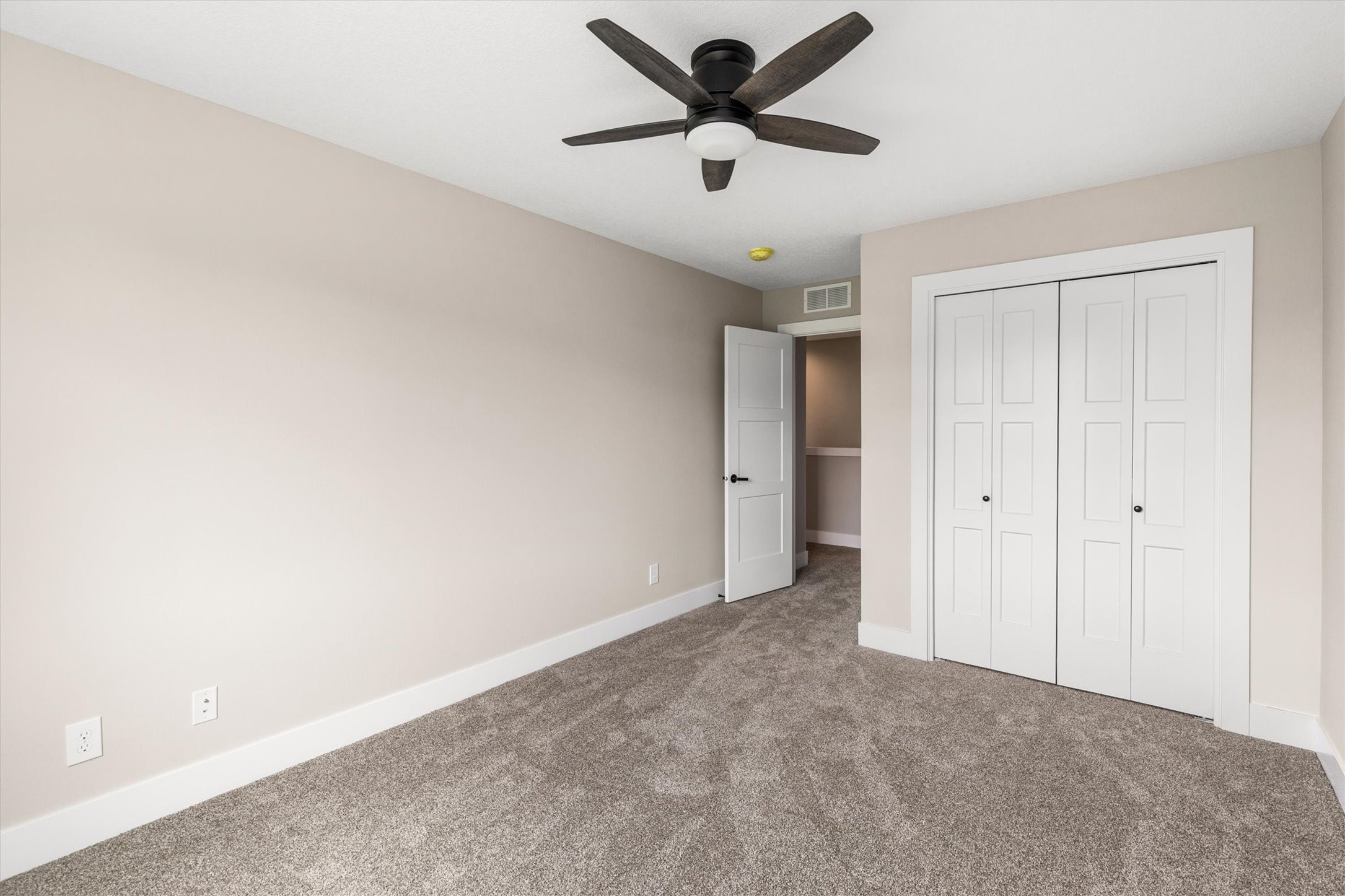 2725 Yordi Drive Drive Property Photo 16