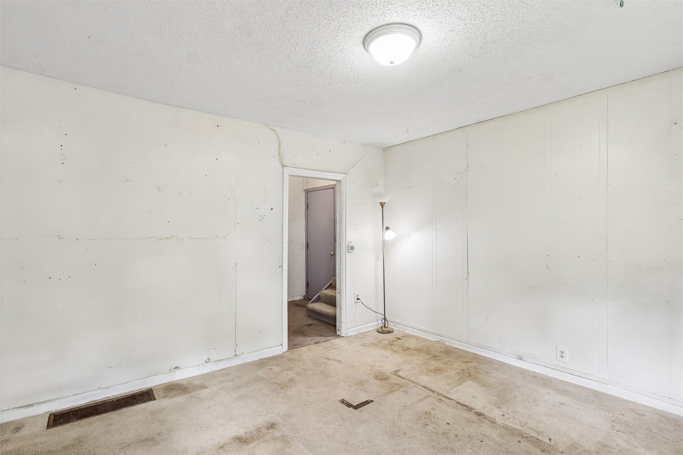 4021 57th Street Property Photo 5