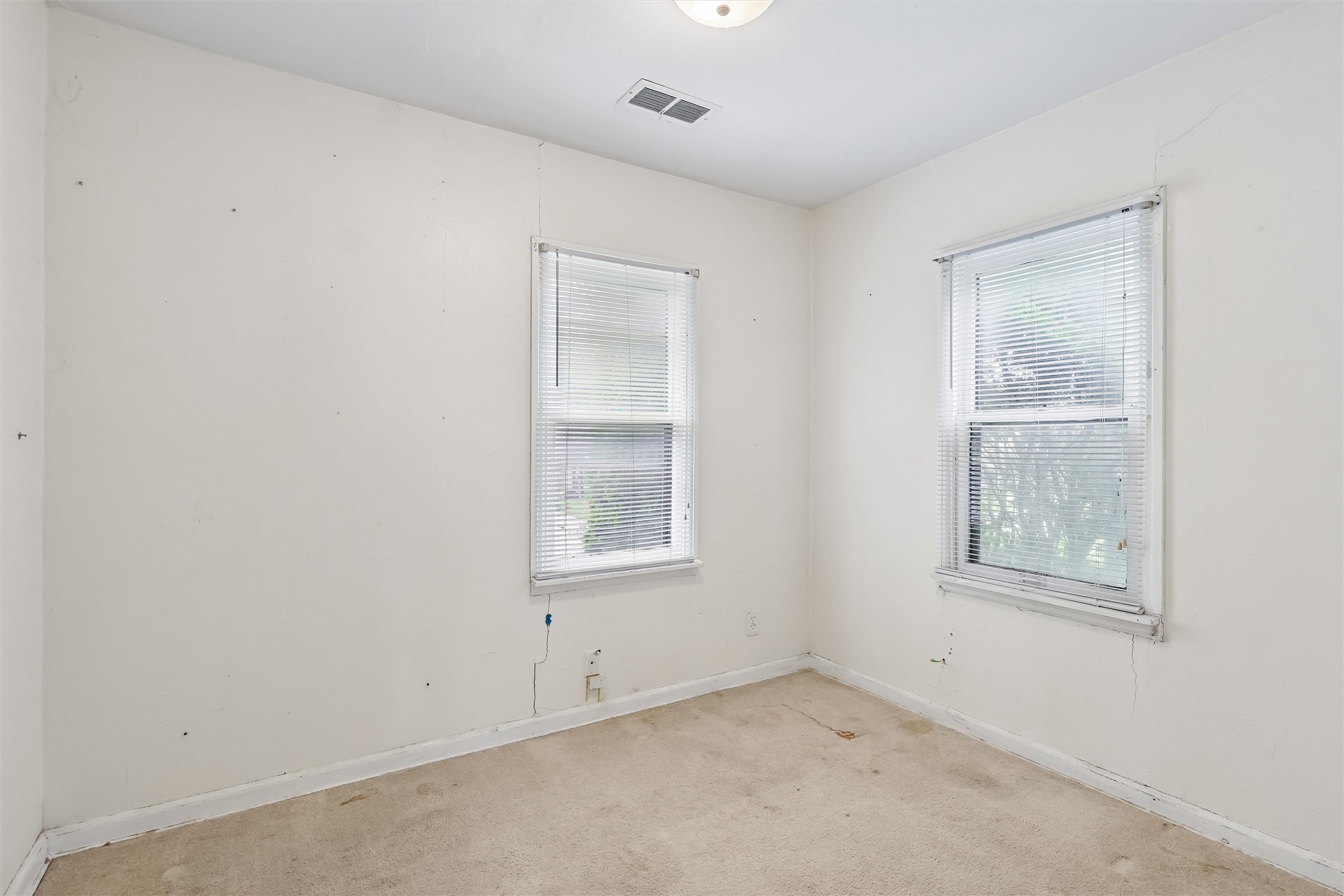 4021 57th Street Property Photo 13