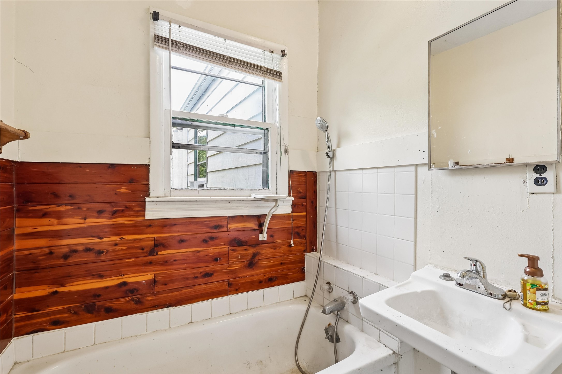 4021 57th Street Property Photo 15