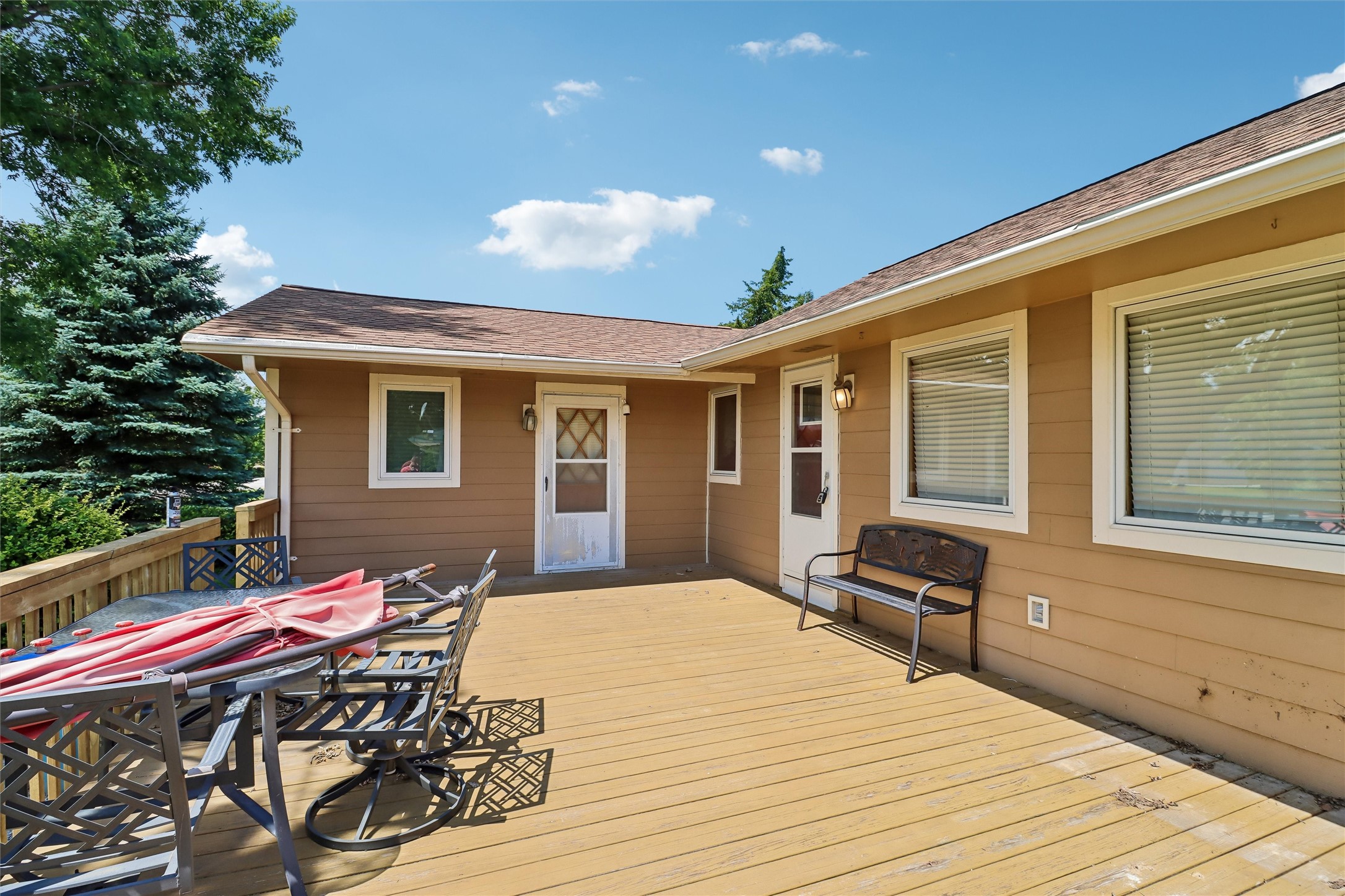 24565 Elthon Place Property Photo 3