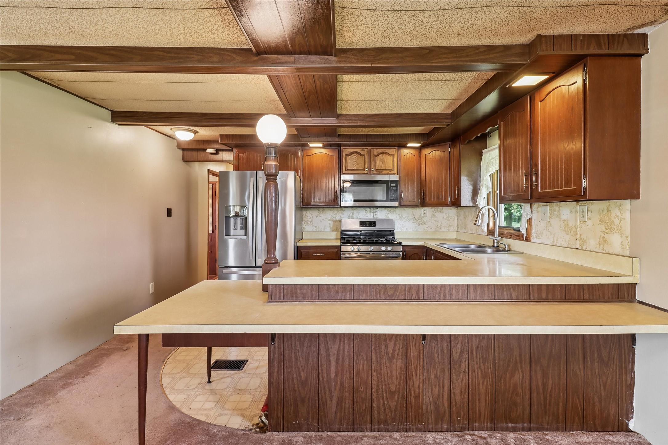 24565 Elthon Place Property Photo 6