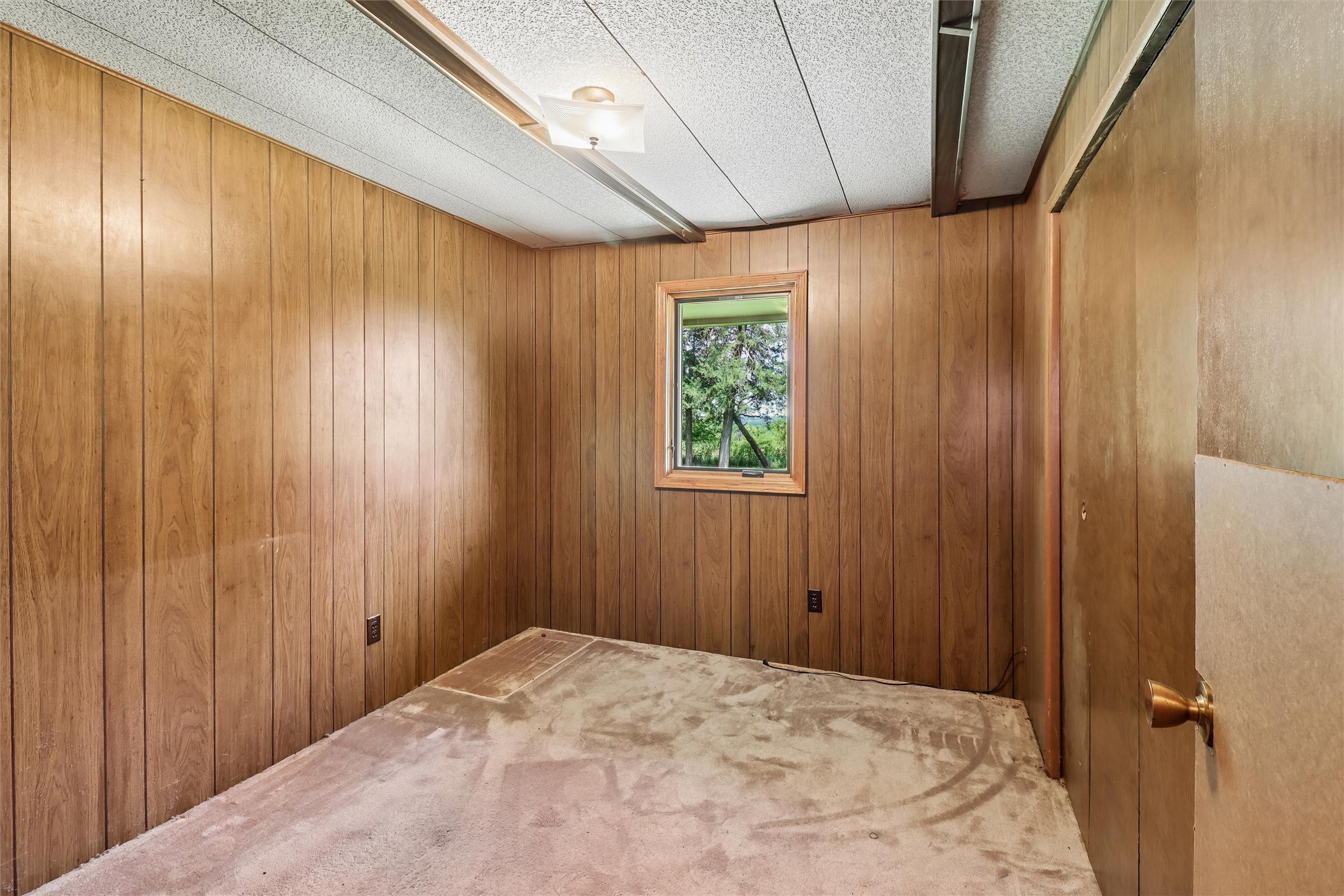 24565 Elthon Place Property Photo 9