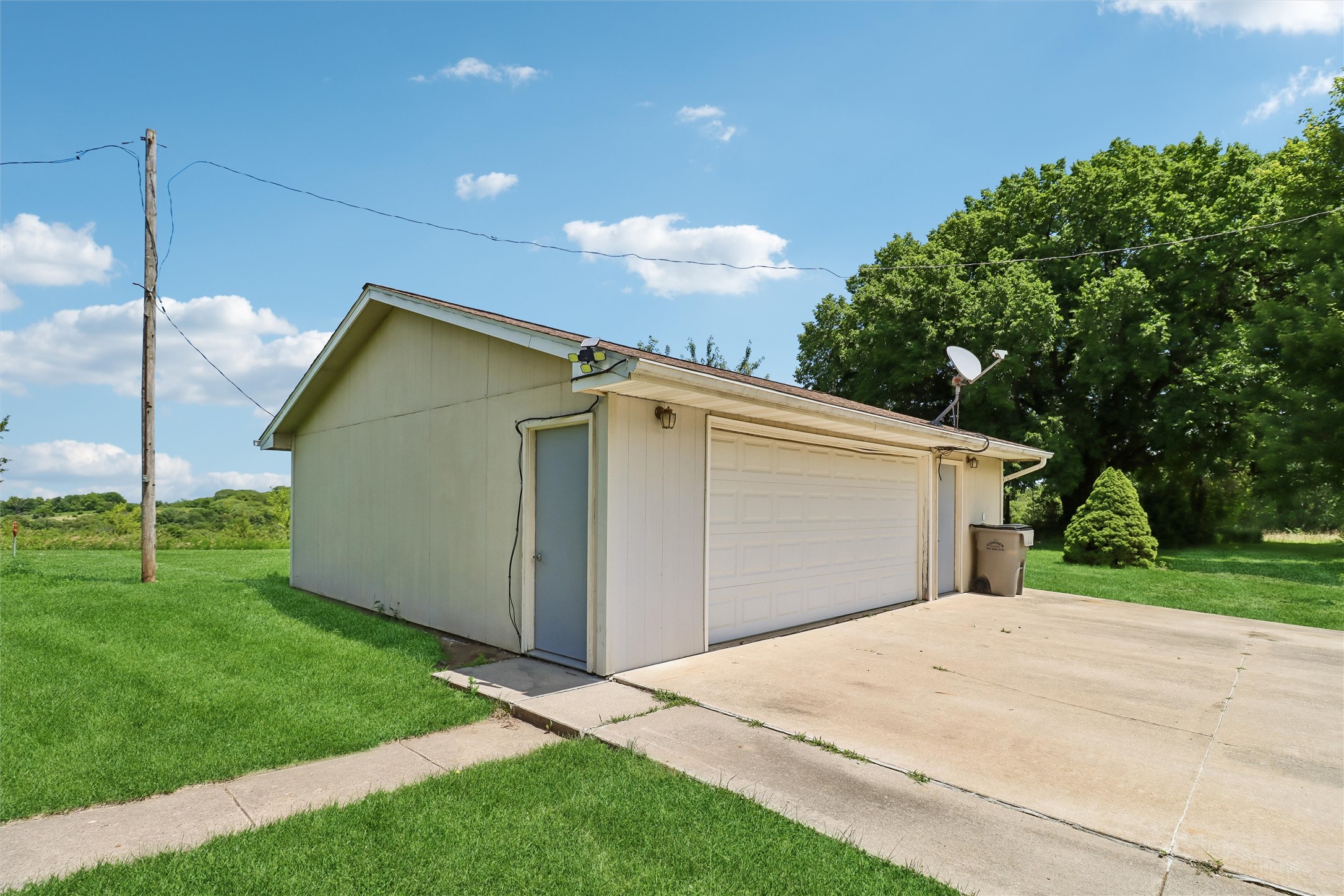 24565 Elthon Place Property Photo 19