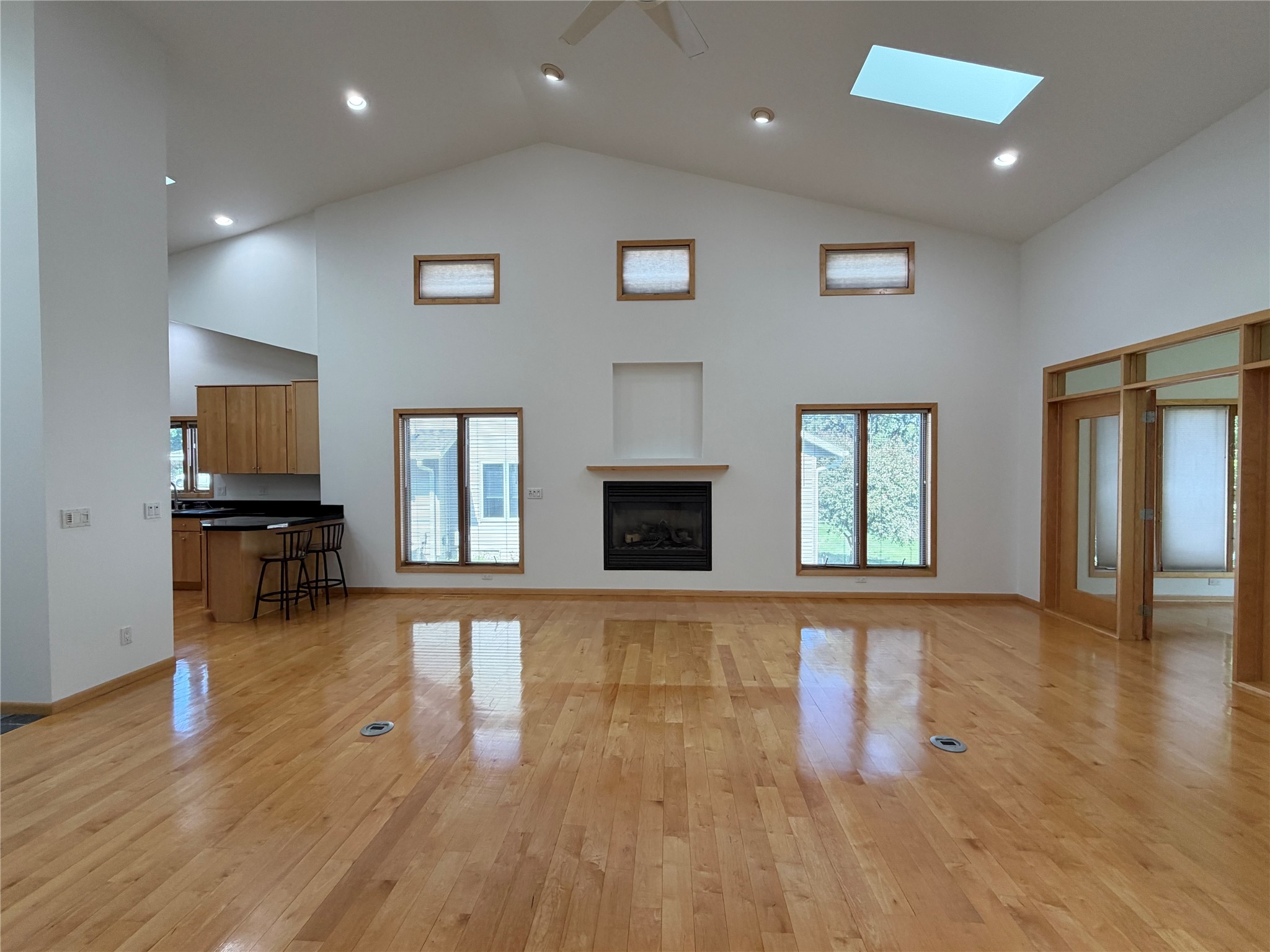 1102 S 12th Avenue W Property Photo 5