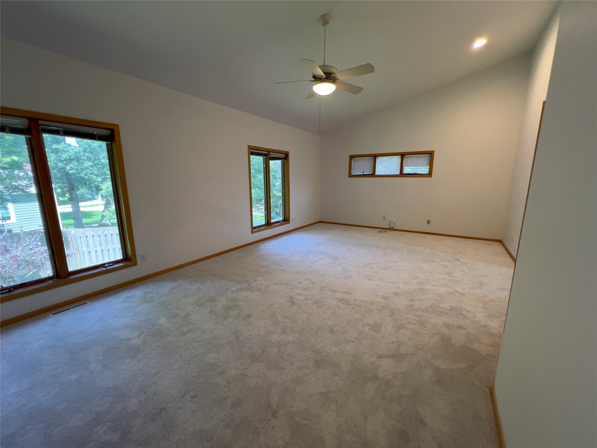 1102 S 12th Avenue W Property Photo 13
