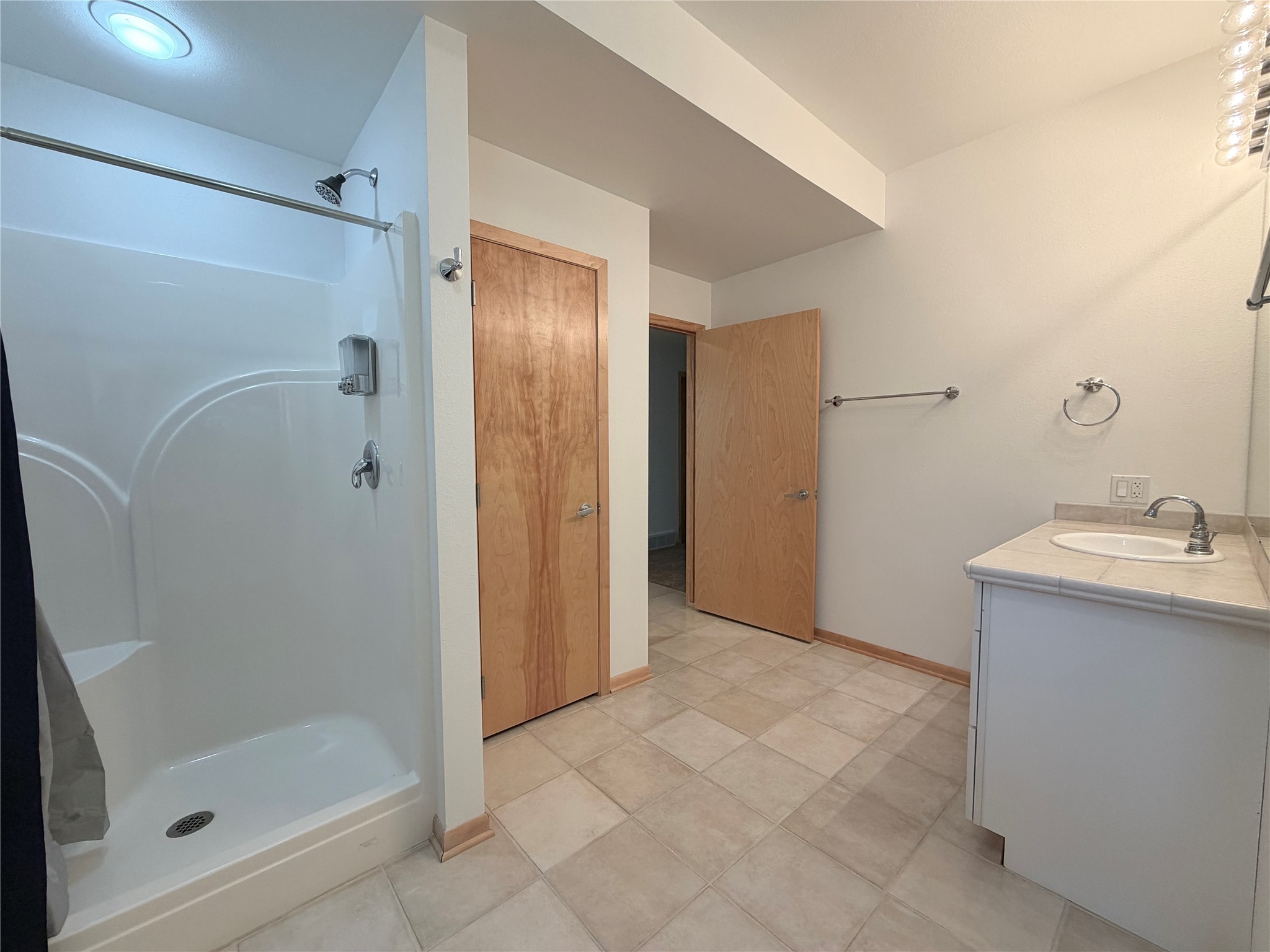 1102 S 12th Avenue W Property Photo 21