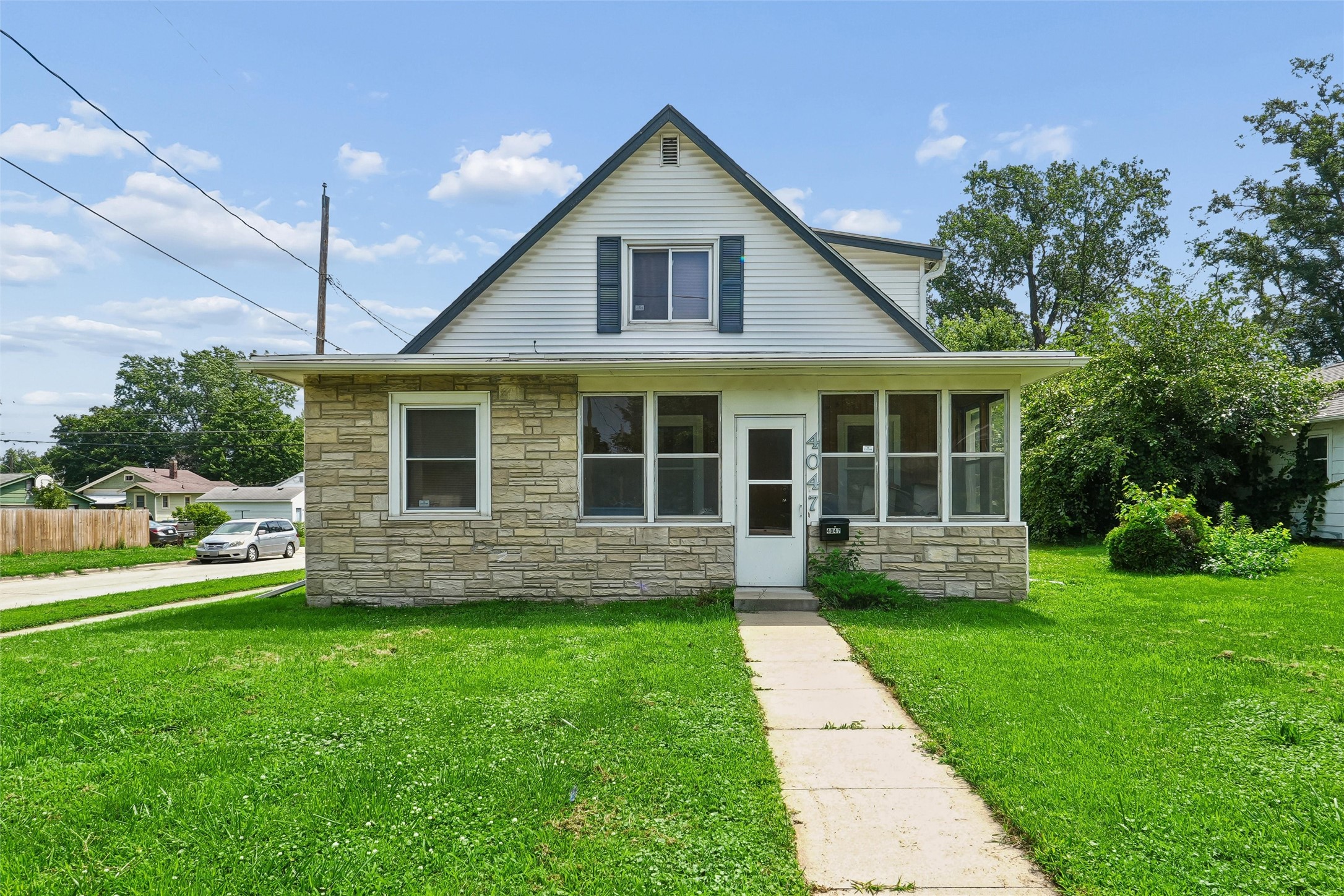 4047 2nd Avenue Property Photo 1