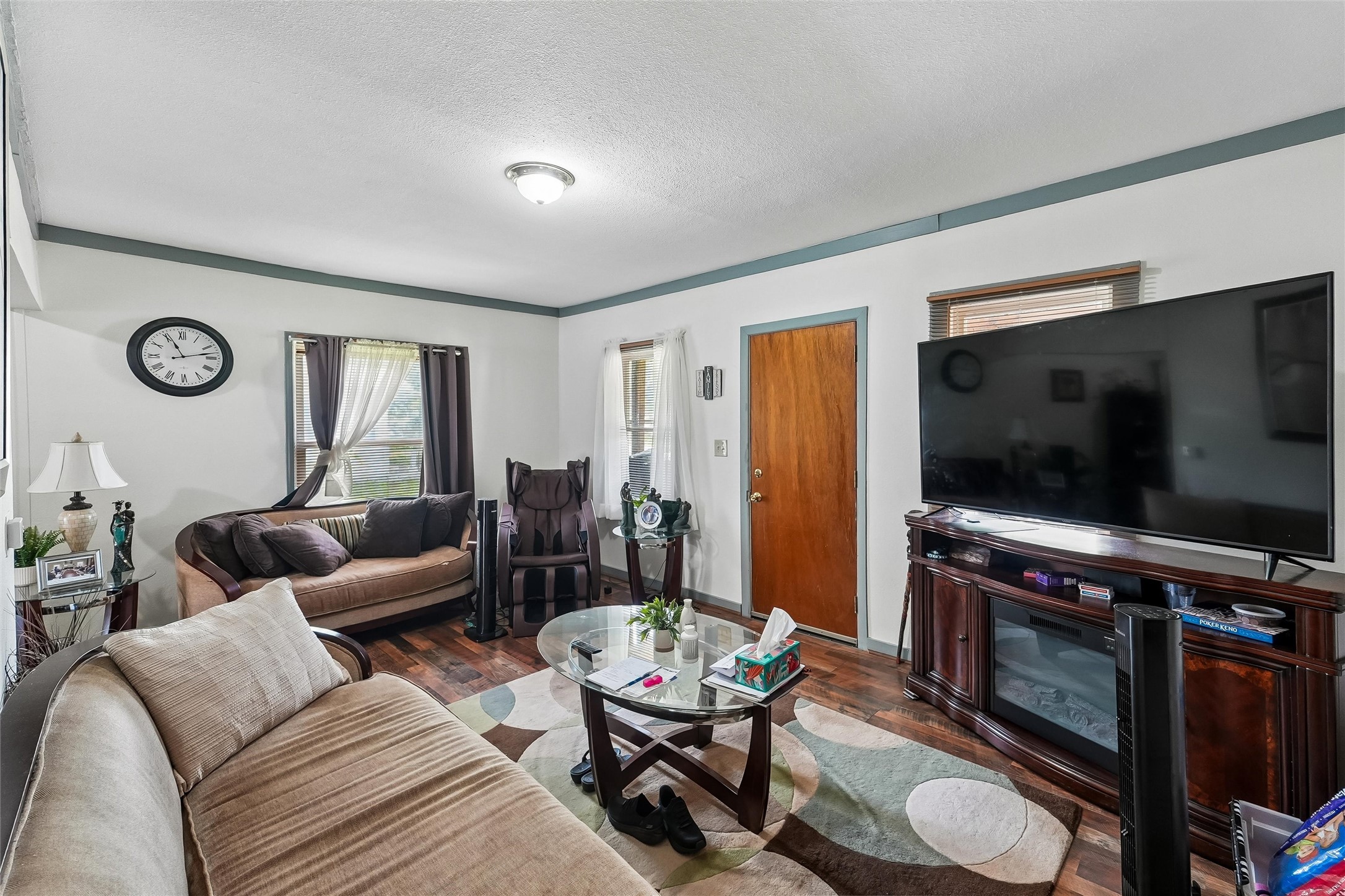 4047 2nd Avenue Property Photo 23
