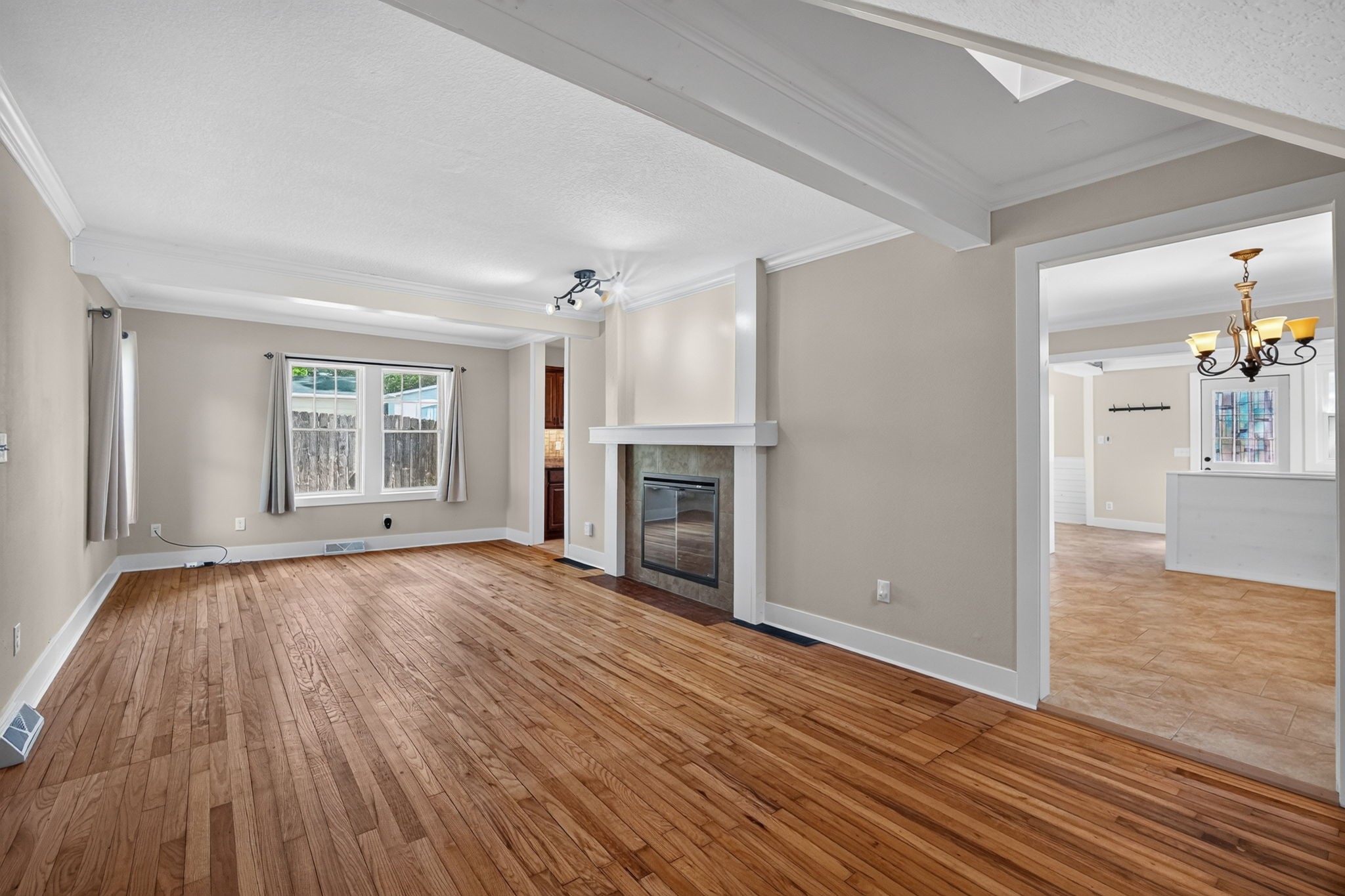2833 36th Street Property Photo 5