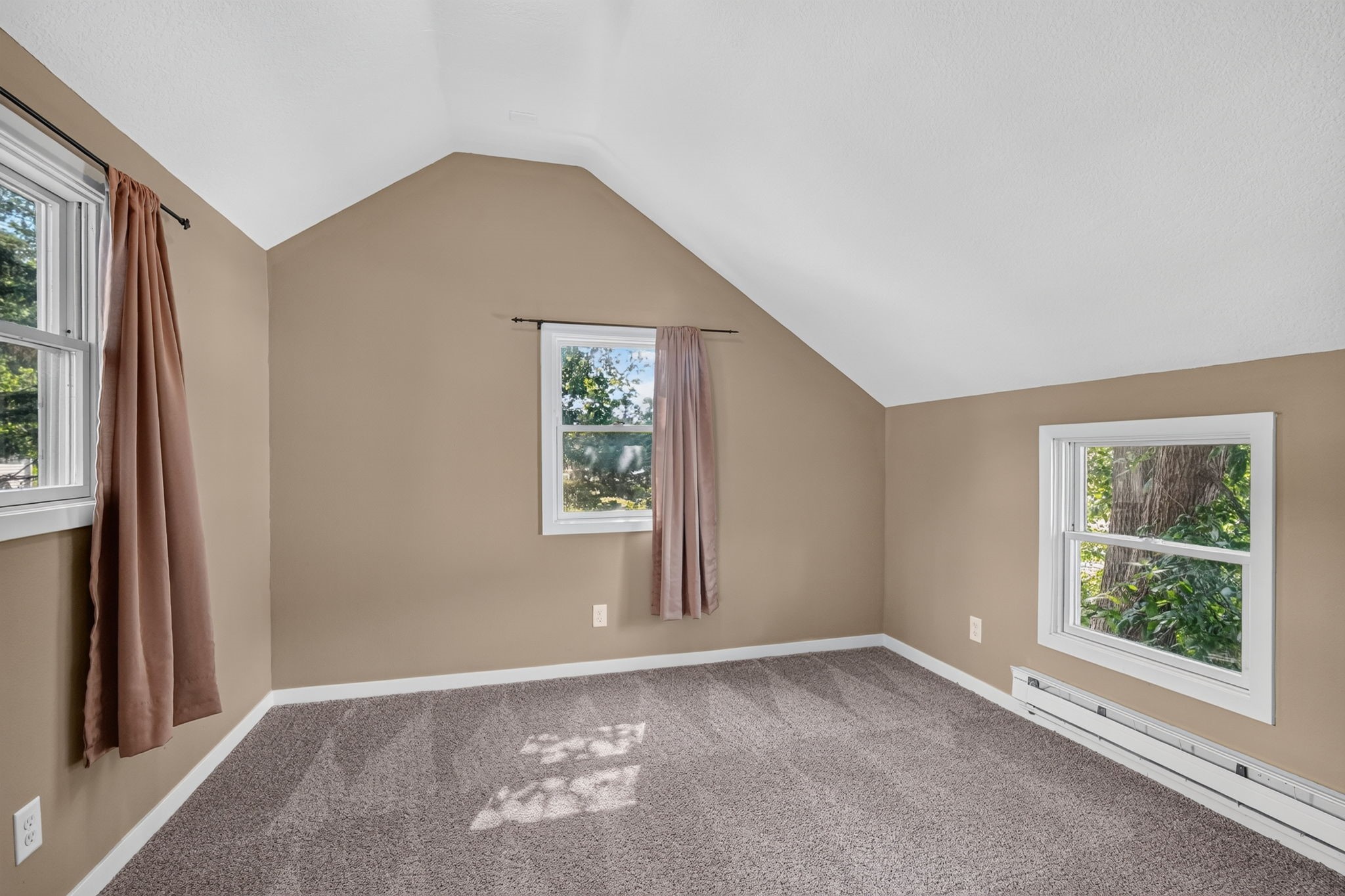 2833 36th Street Property Photo 25