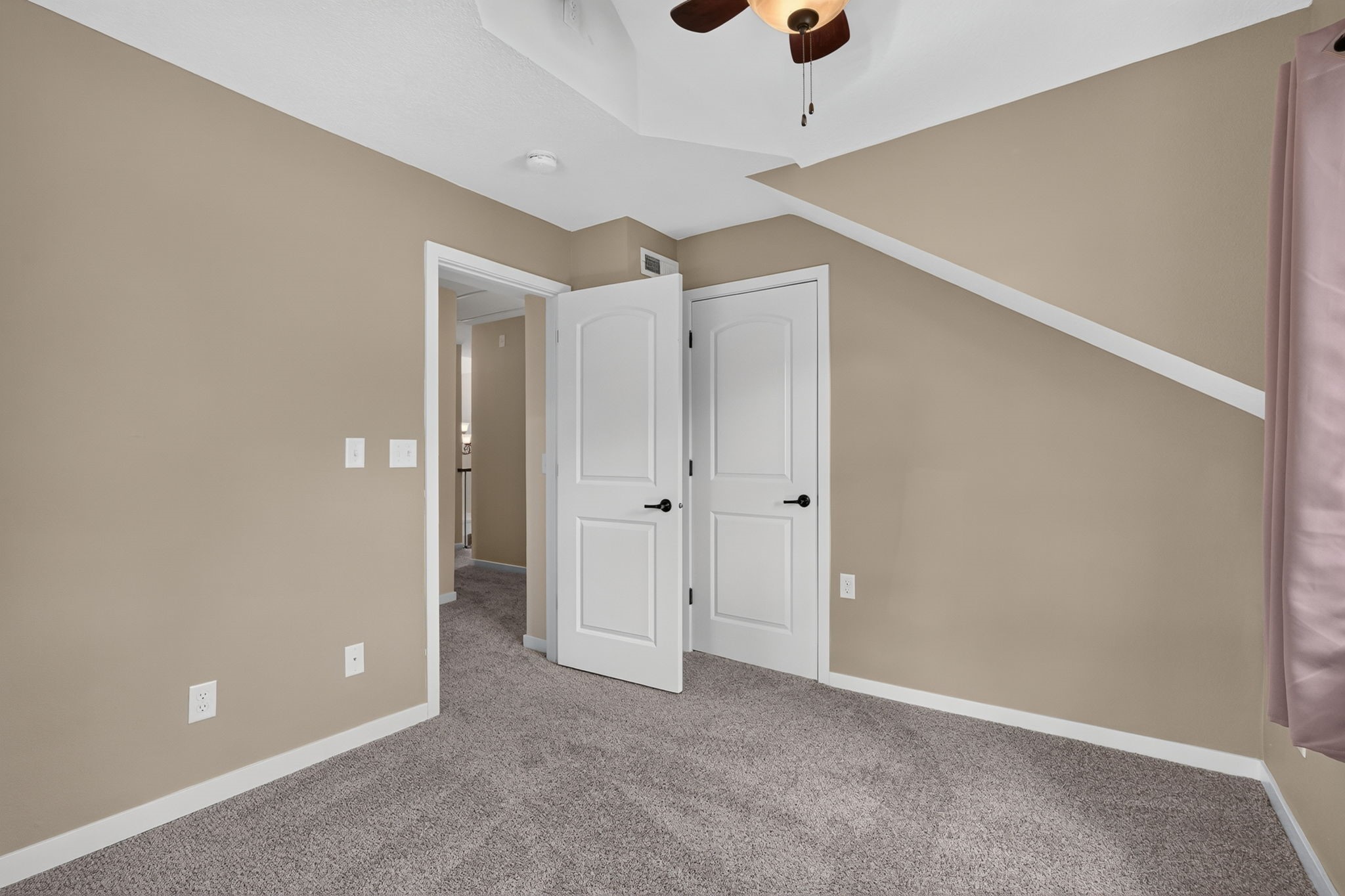 2833 36th Street Property Photo 29