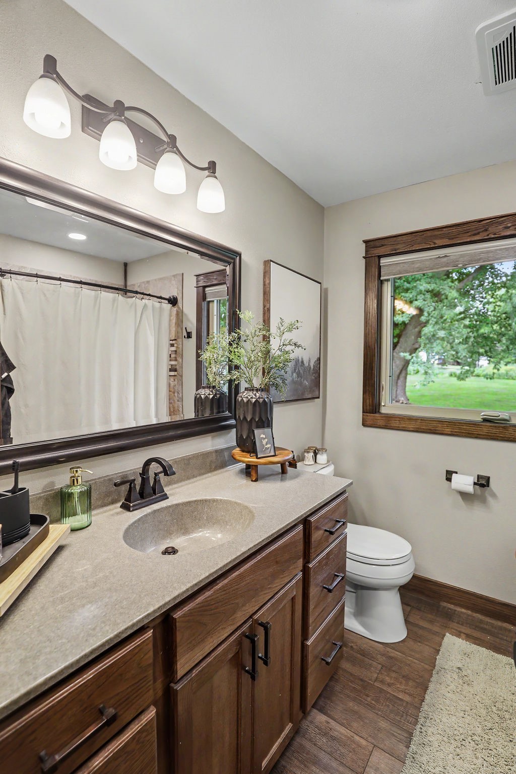 307 S Center Street Property Photo 19