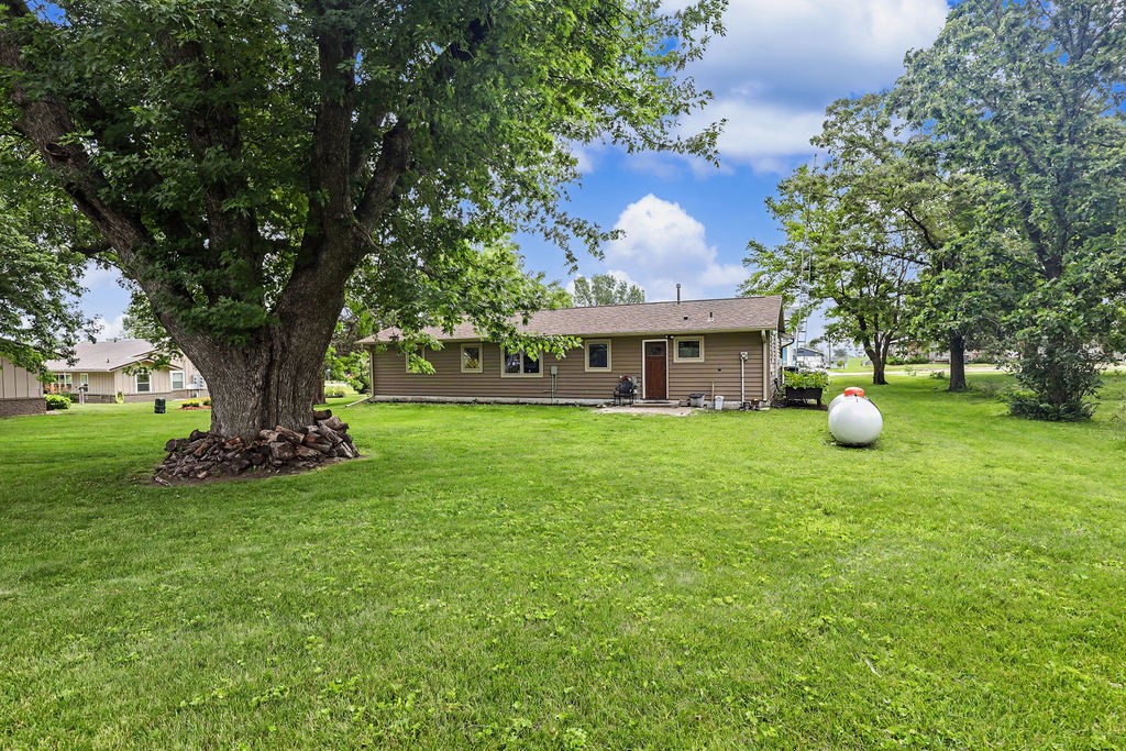 307 S Center Street Property Photo 29