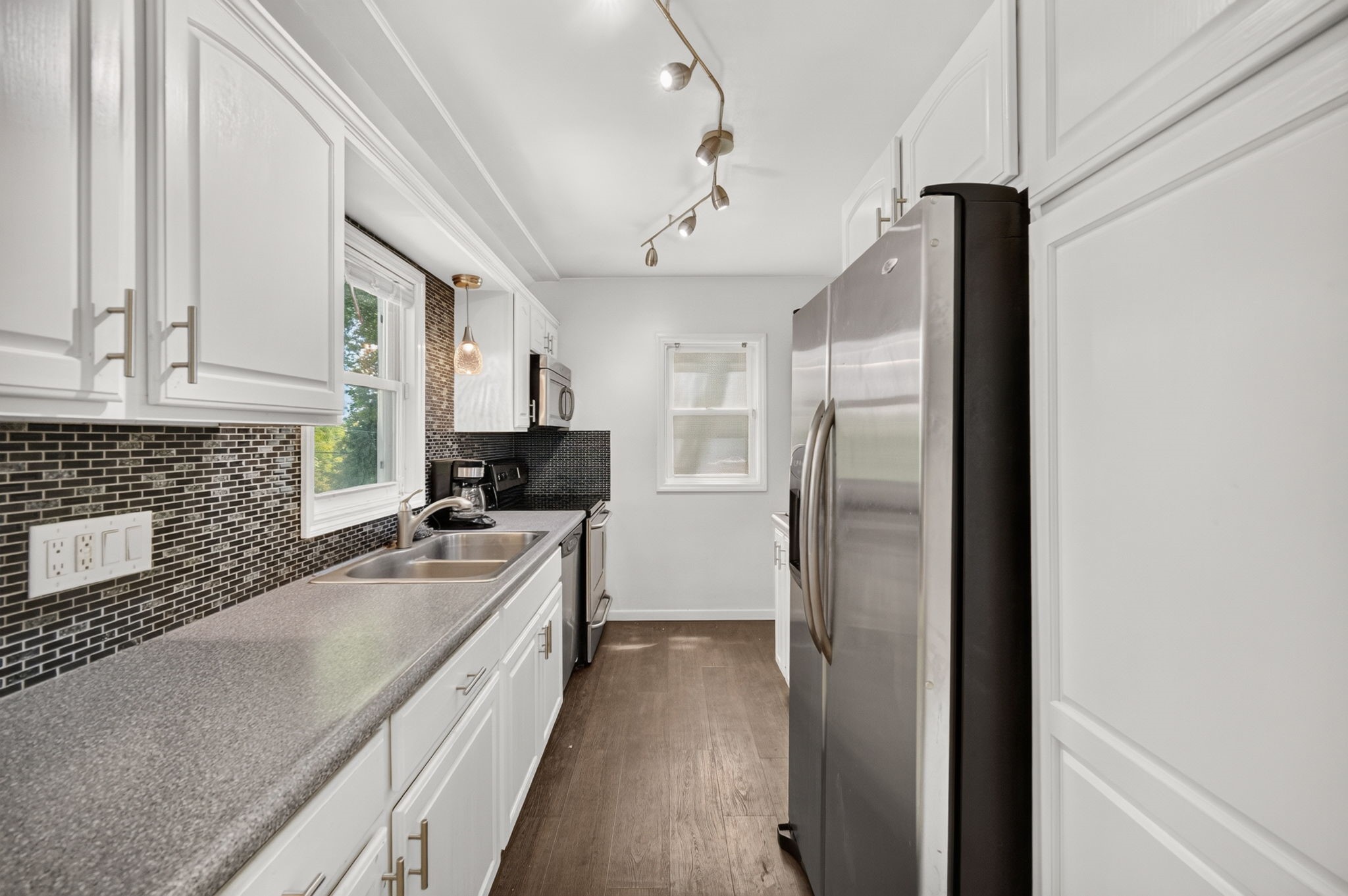 1146 56th Street Property Photo 13