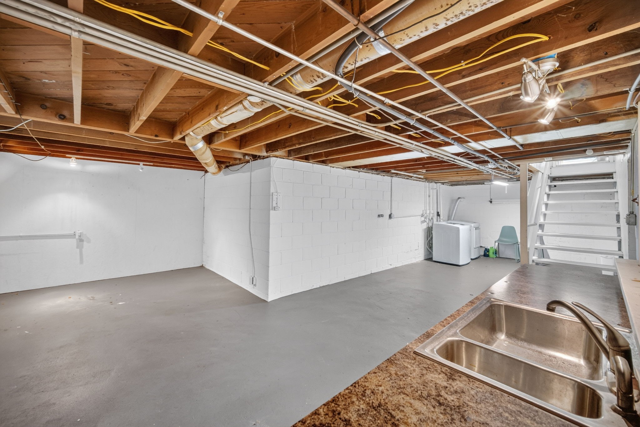 1146 56th Street Property Photo 29
