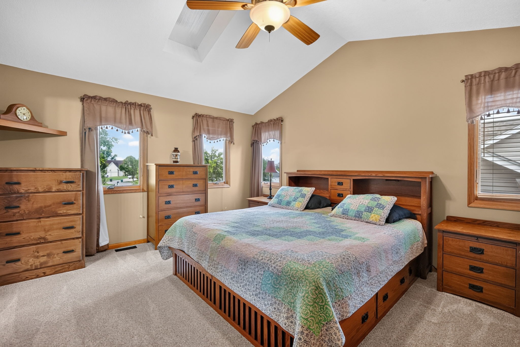 1501 Nw Campus Drive Property Photo 16