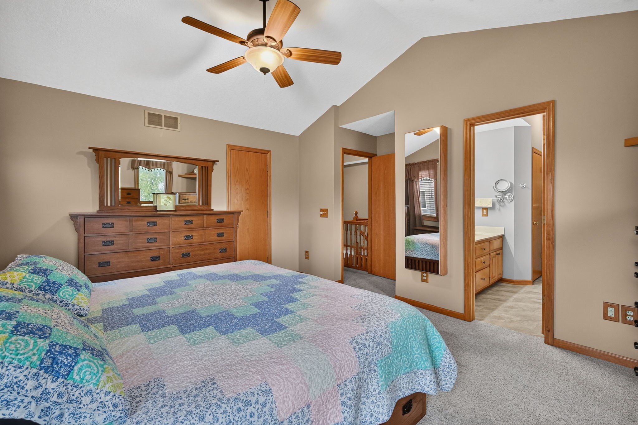 1501 Nw Campus Drive Property Photo 17