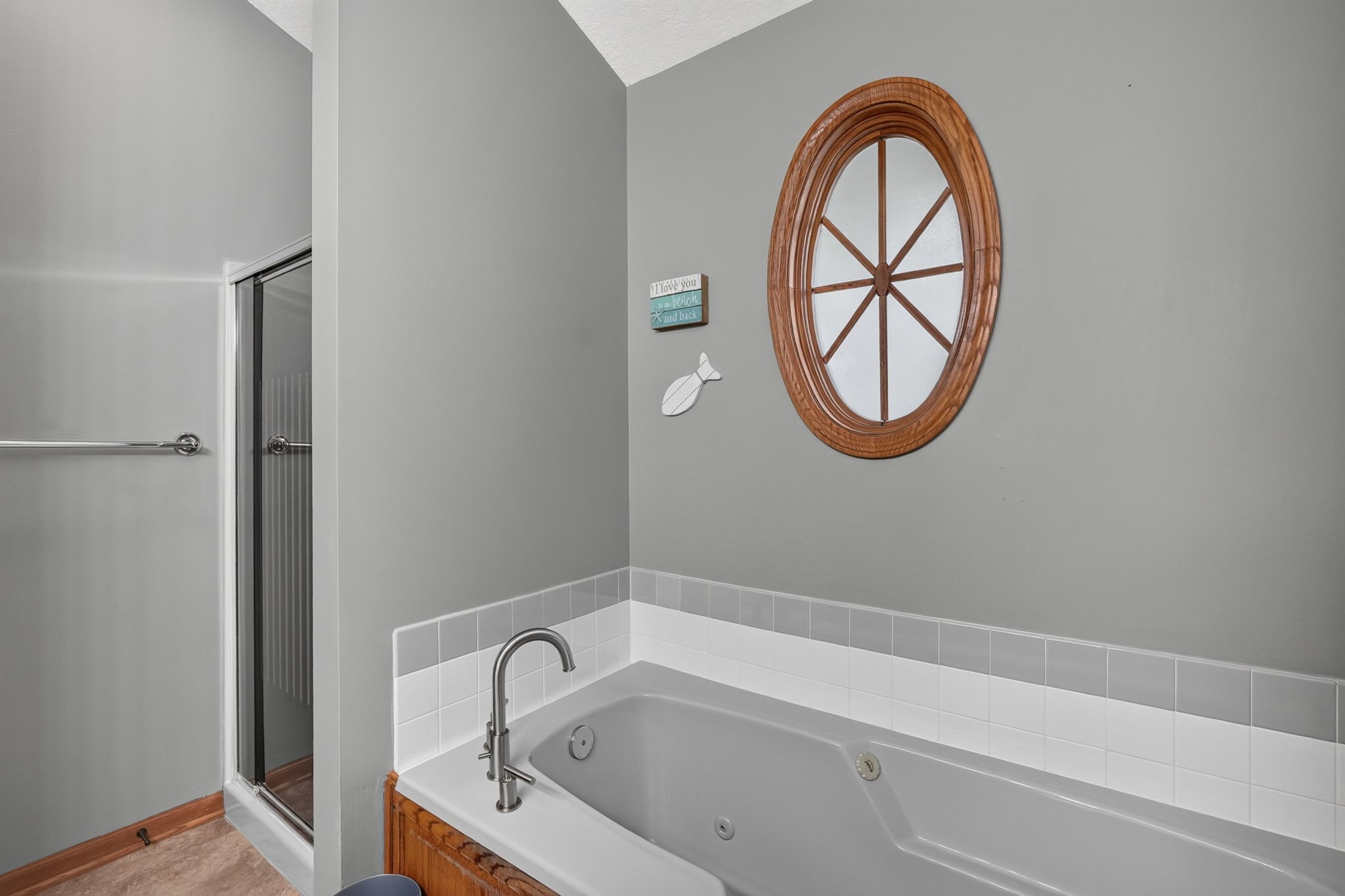 1501 Nw Campus Drive Property Photo 19