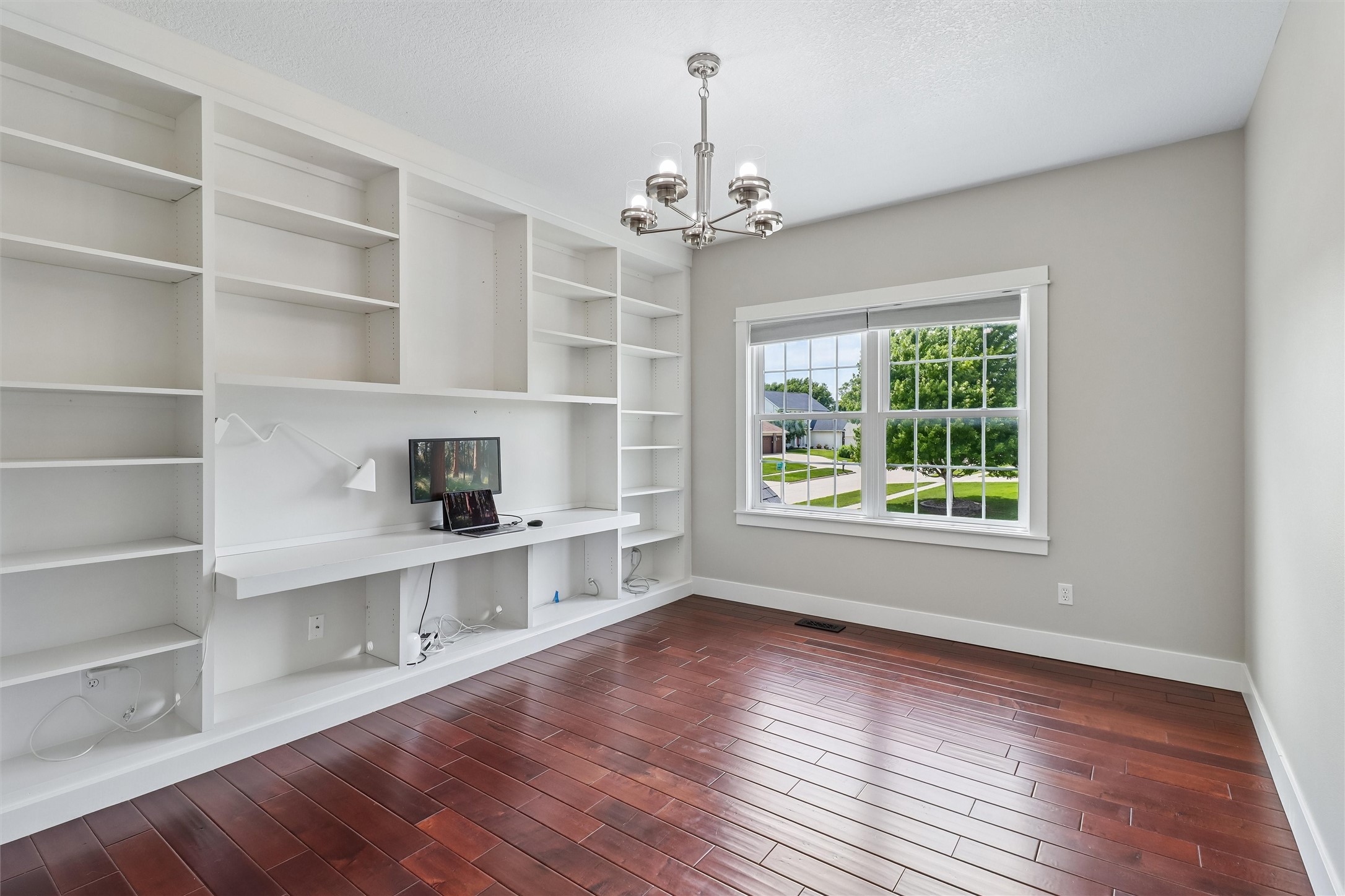 531 77th Street Property Photo 15