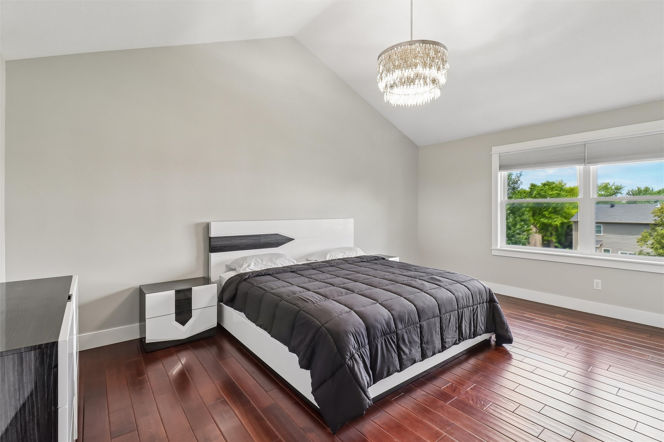 531 77th Street Property Photo 18