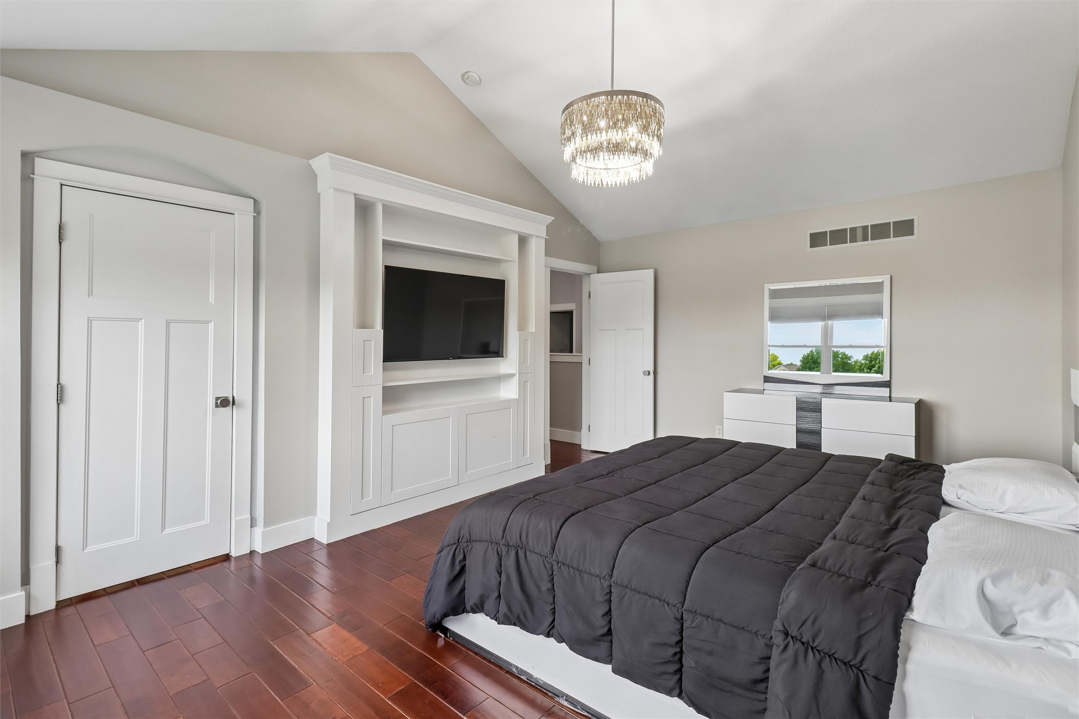 531 77th Street Property Photo 19