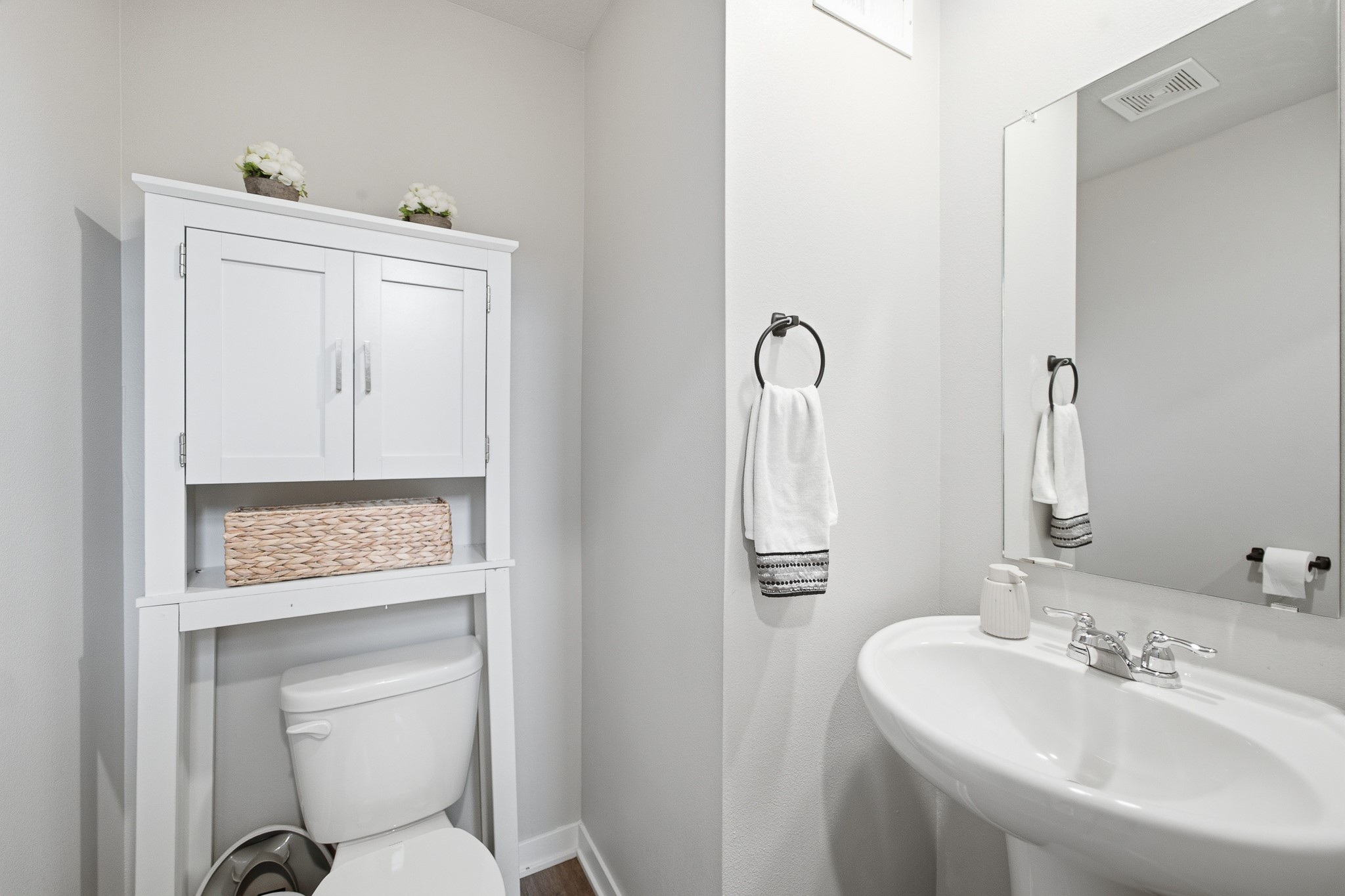 1731 Southbridge Drive Property Photo 14