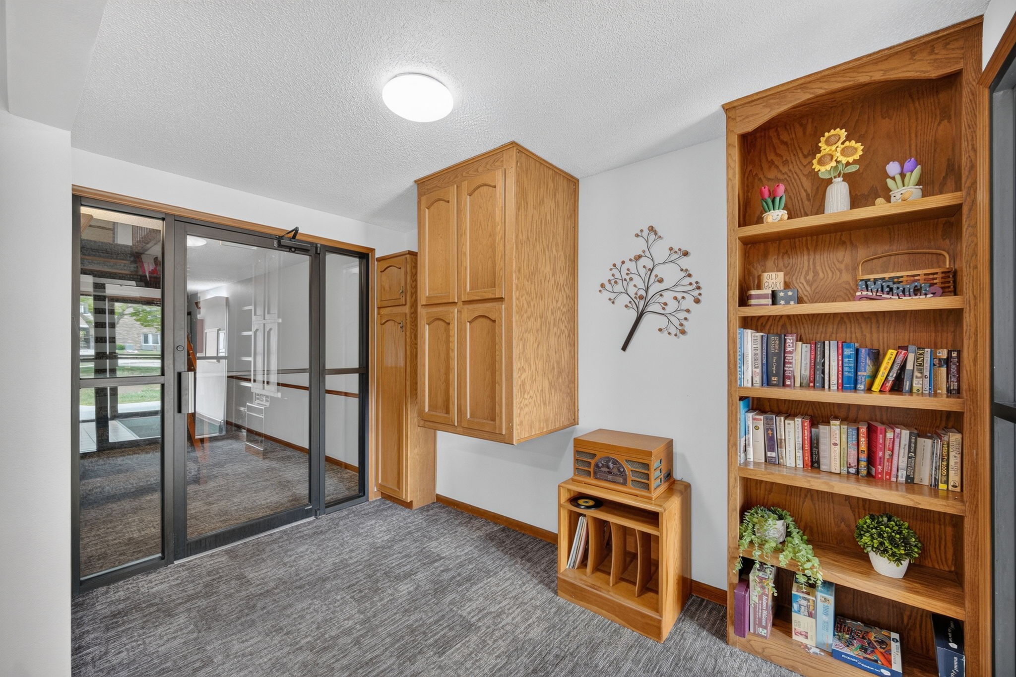 411 Se Delaware Avenue 310 Property Photo 5