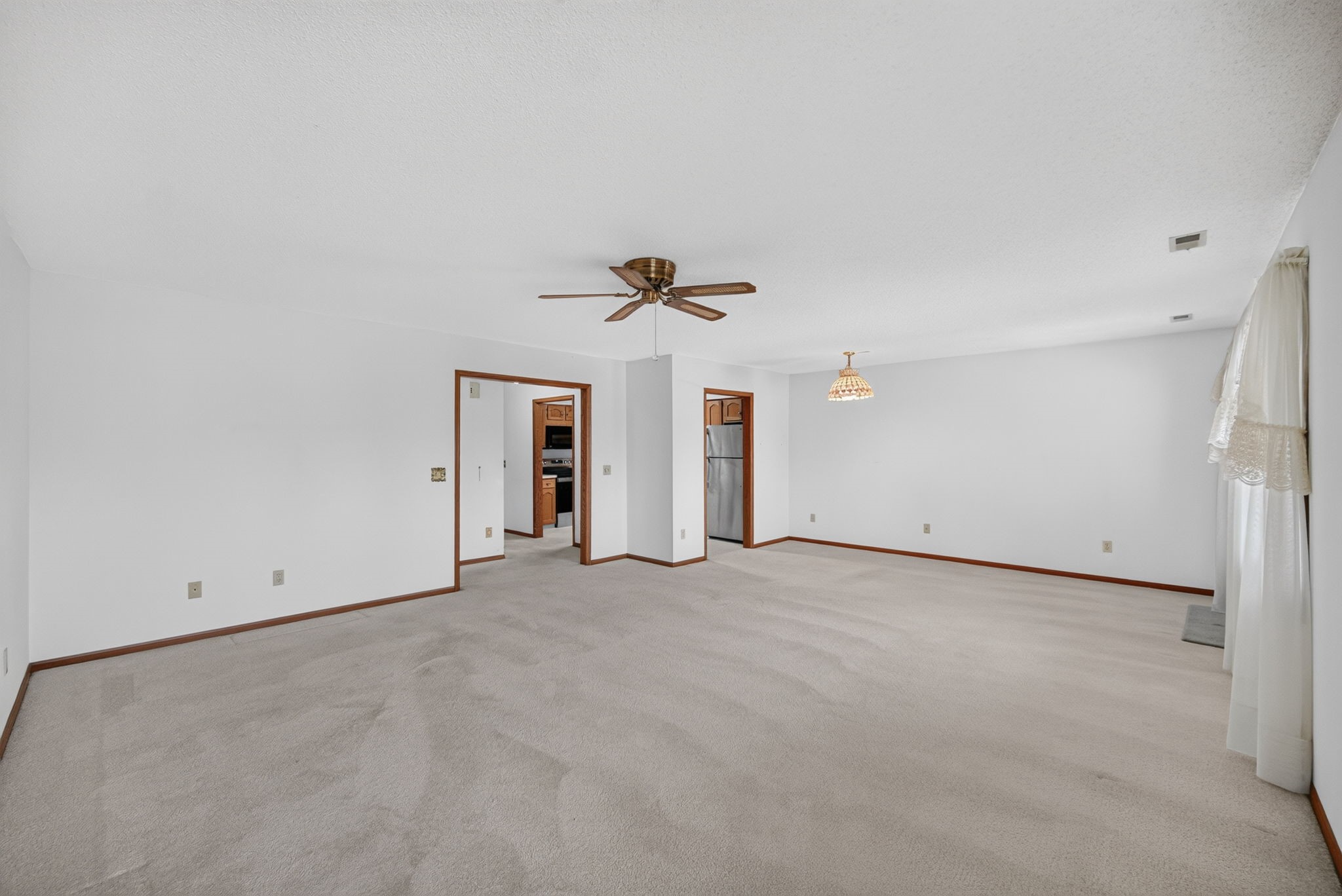 411 Se Delaware Avenue 310 Property Photo 18