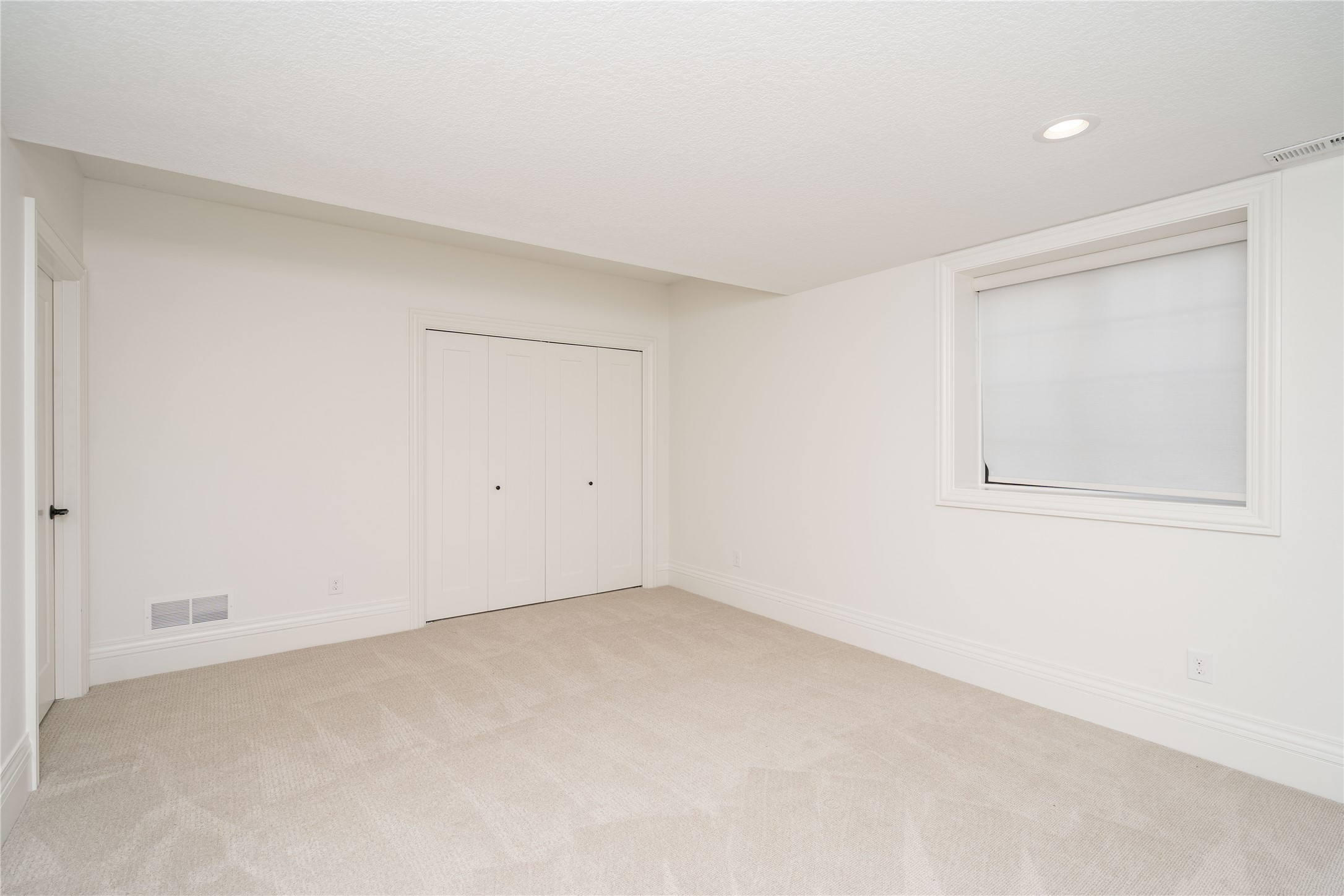 5121 Ne Seneca Drive Property Photo 28