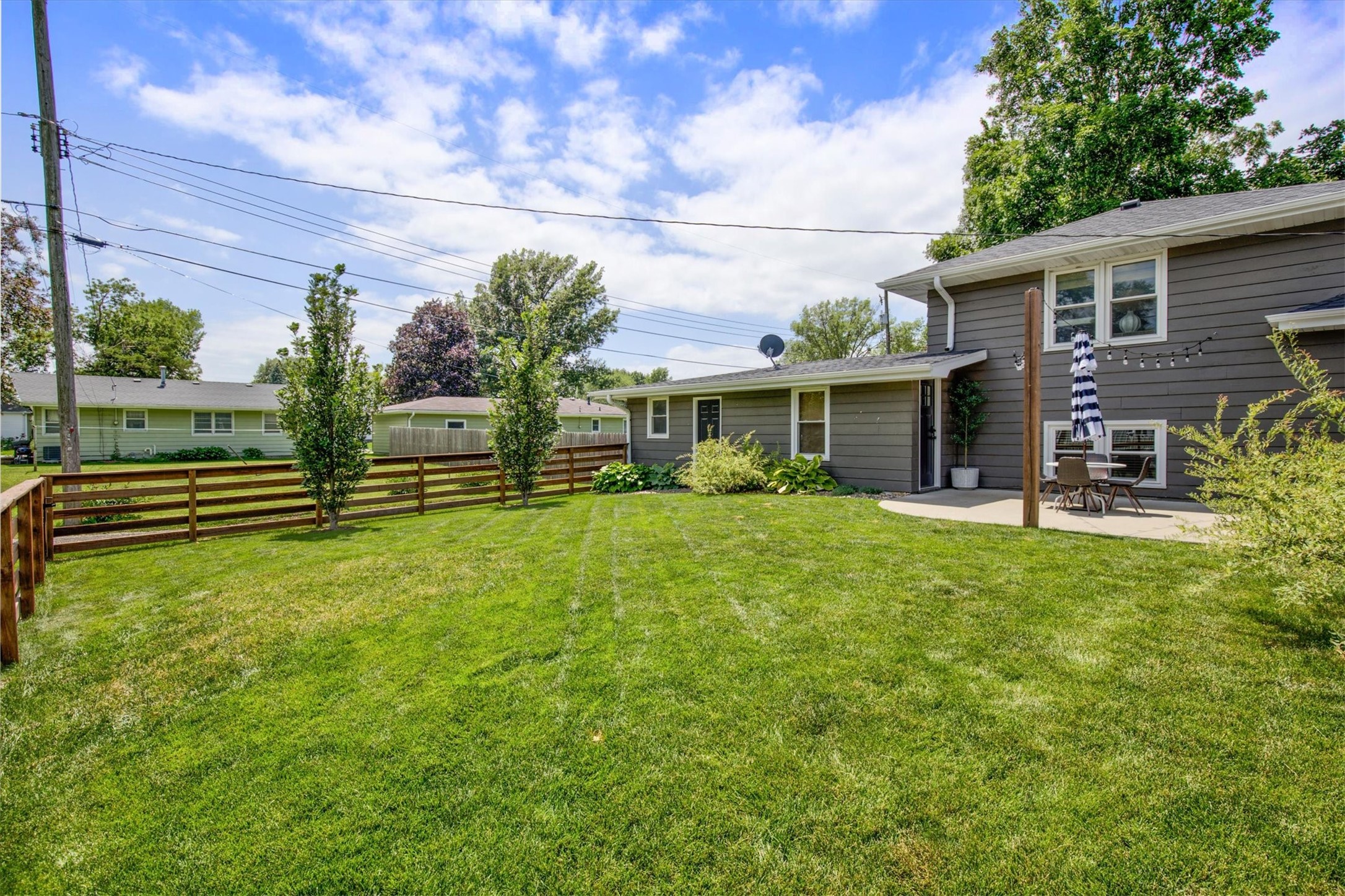 602 W 2nd Street Property Photo 32