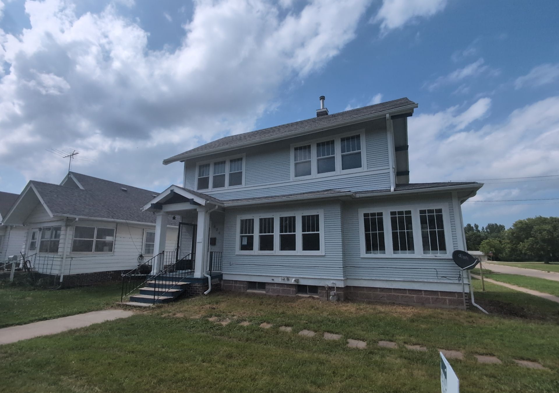 624 Willis Avenue Property Photo 1