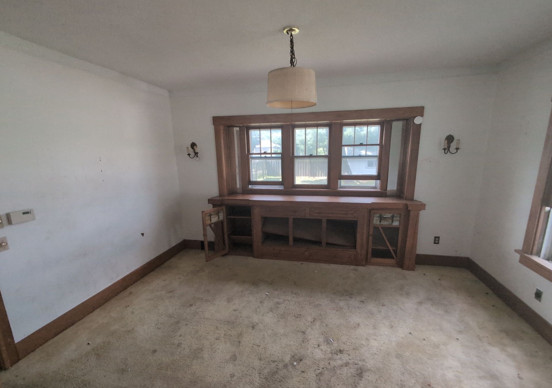 624 Willis Avenue Property Photo 4