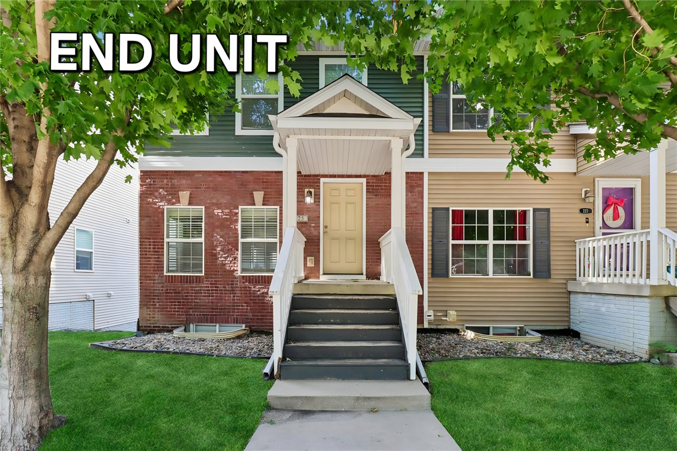 225 Se Booth Avenue Property Photo 1