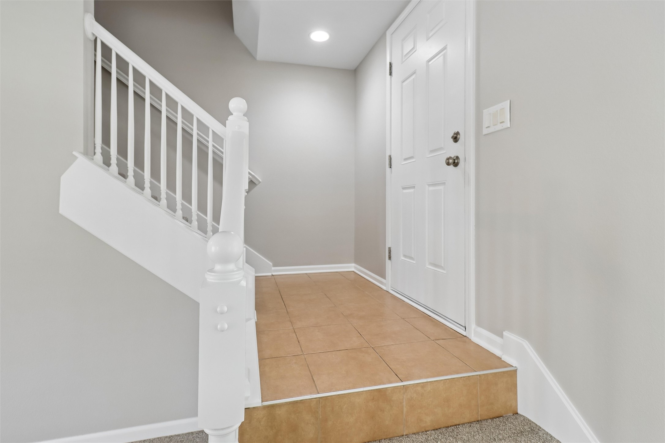 225 Se Booth Avenue Property Photo 3