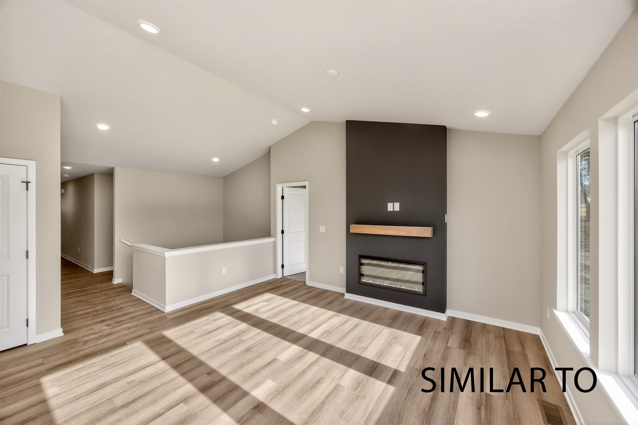 4388 Honey Bee Ridge Property Photo 10
