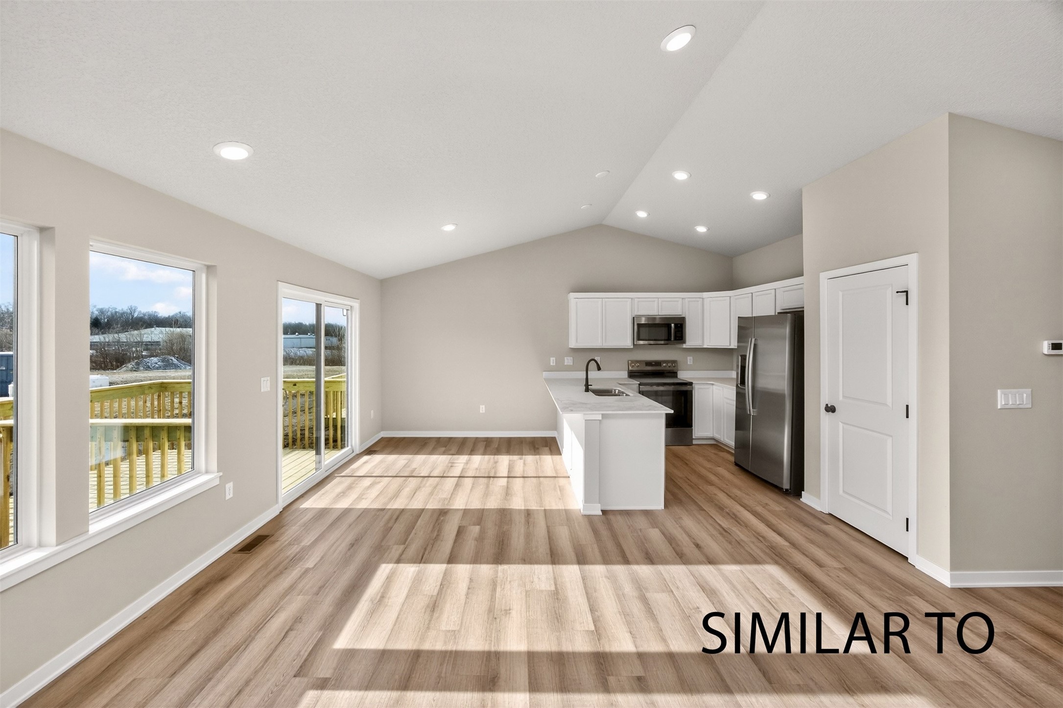4388 Honey Bee Ridge Property Photo 12