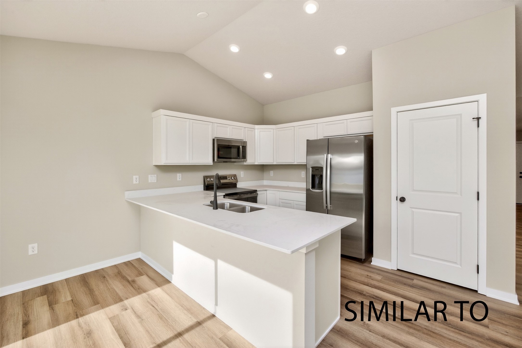 4388 Honey Bee Ridge Property Photo 14