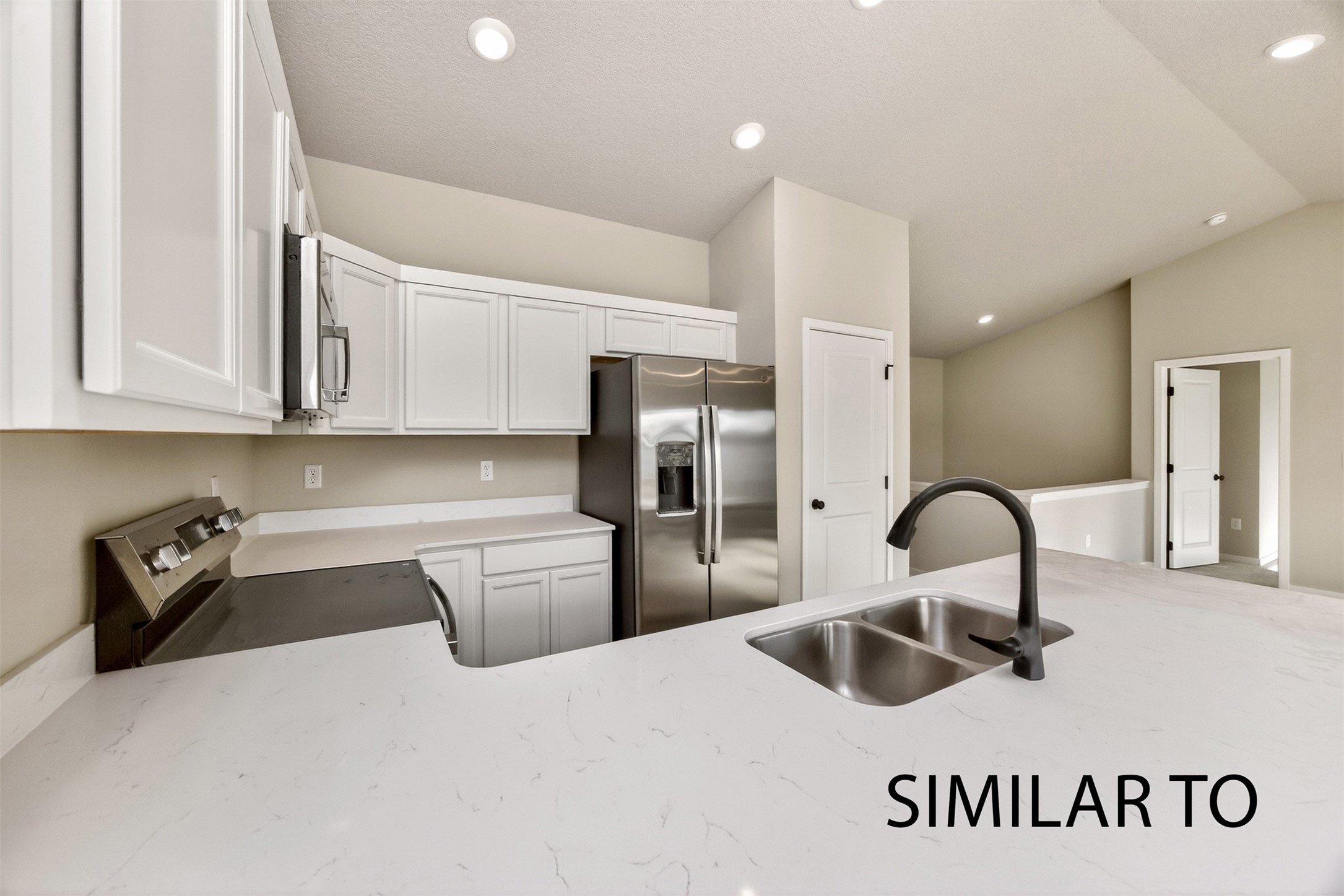 4388 Honey Bee Ridge Property Photo 18