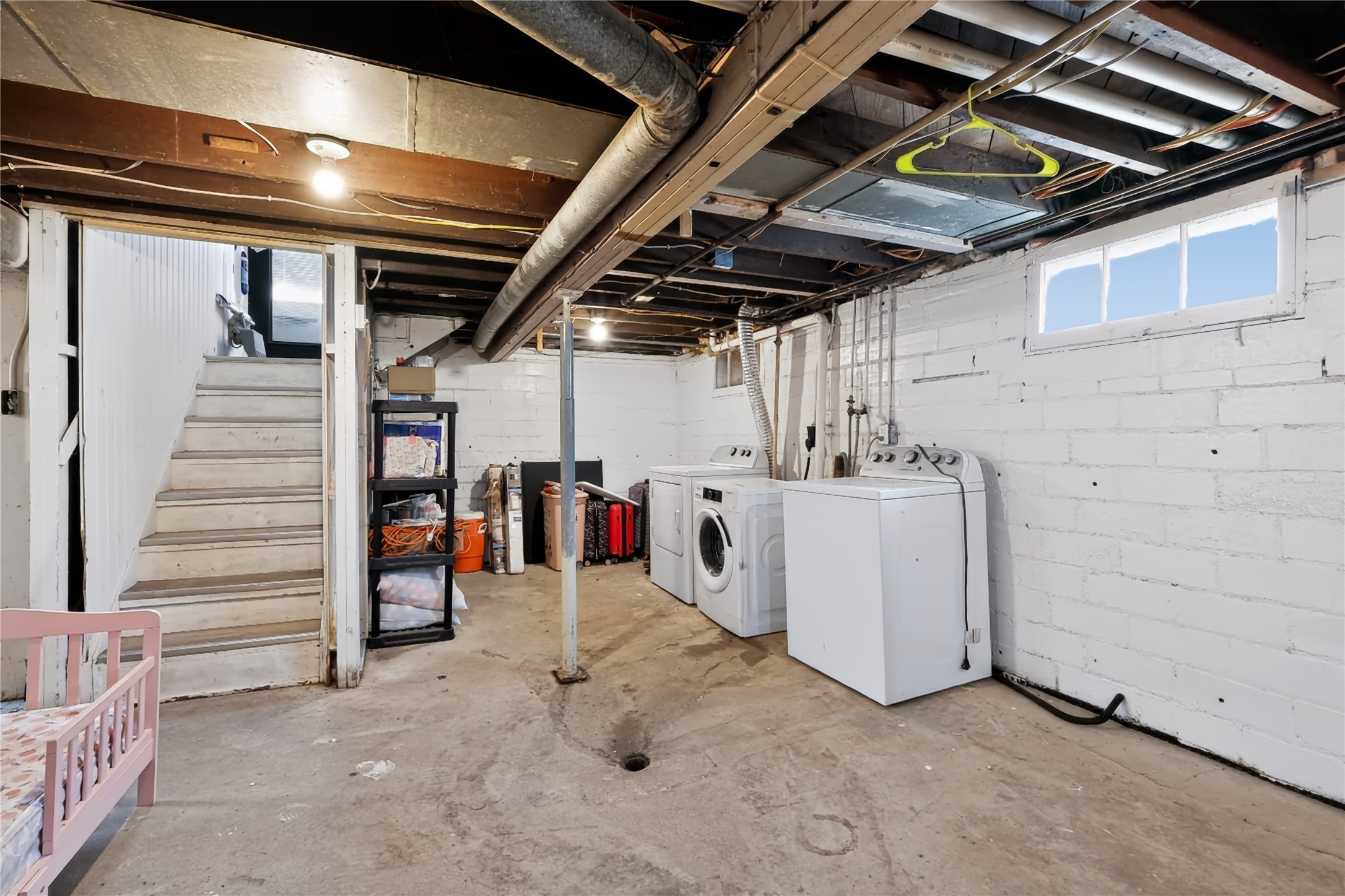 1325 N 4th Avenue E Property Photo 18
