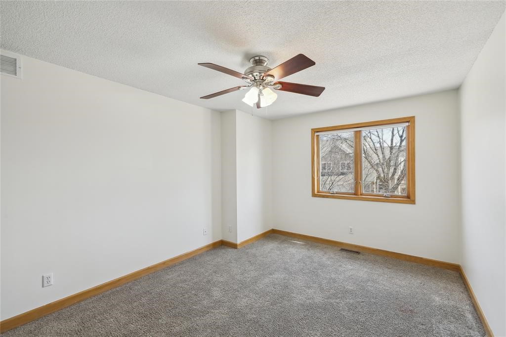 811 Burr Oaks Drive 1110 Property Photo 10