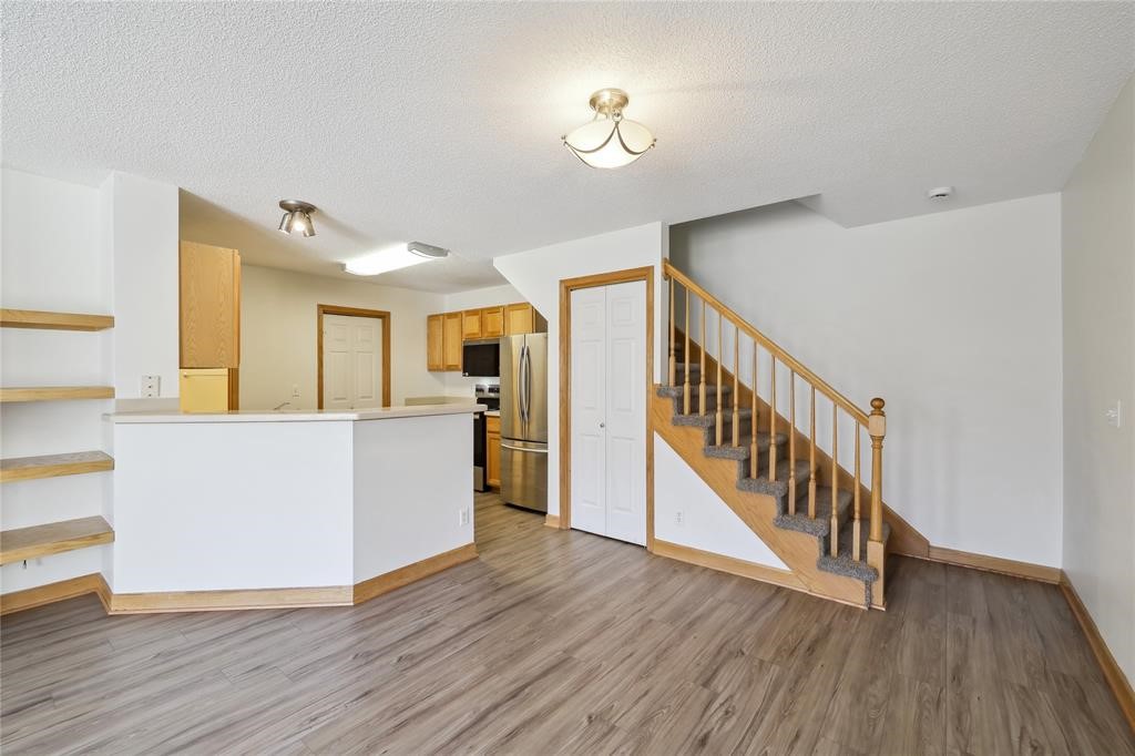 811 Burr Oaks Drive 1110 Property Photo 17