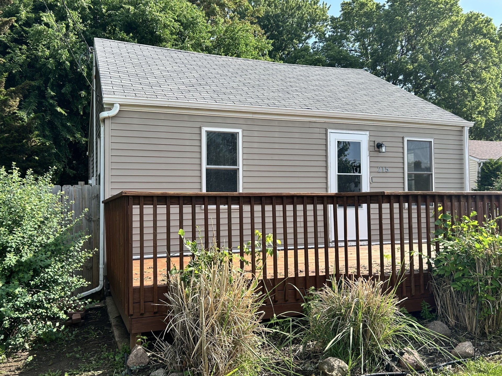 215 Mckinley Avenue Property Photo 3