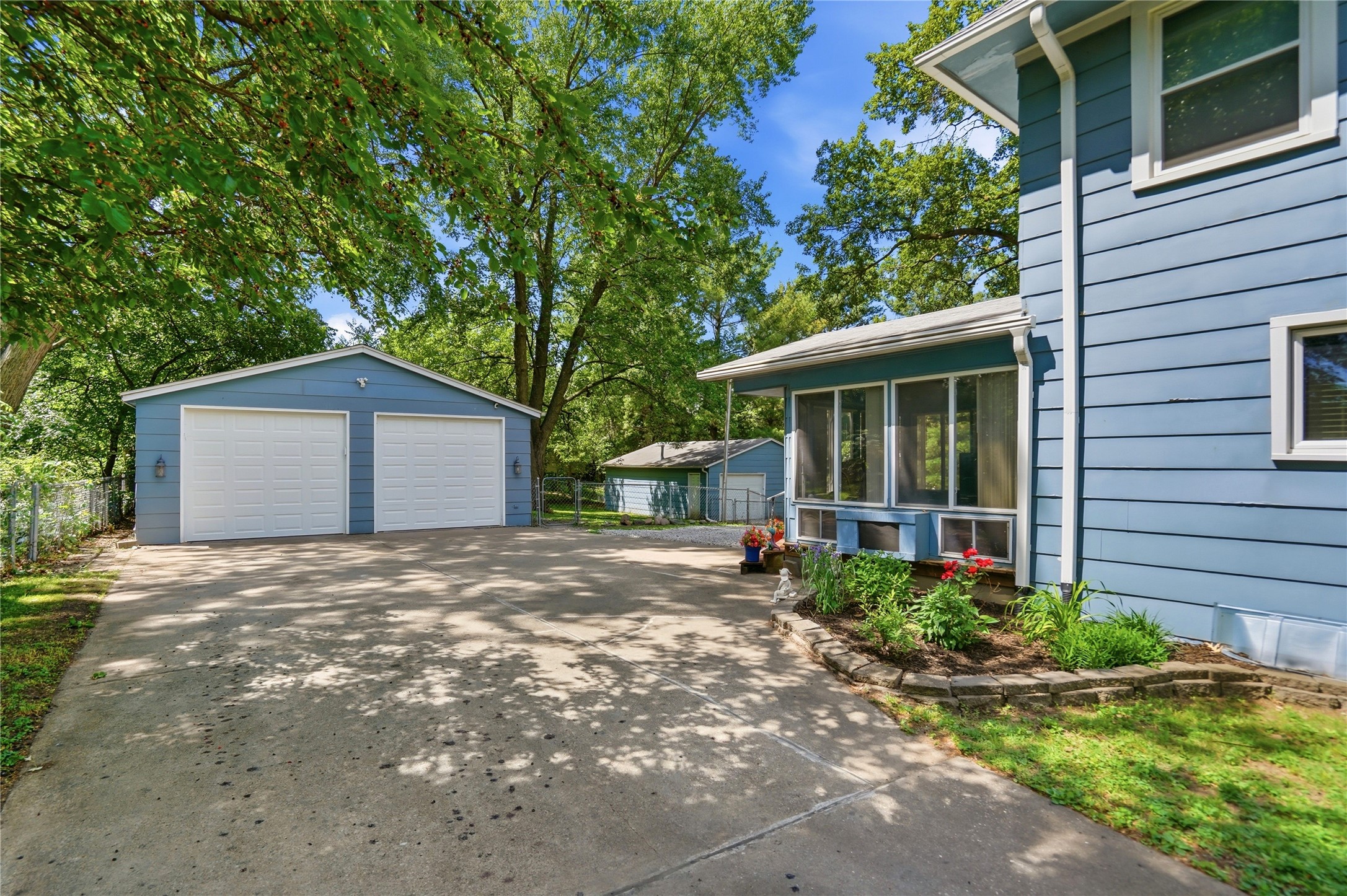 424 Virginia Avenue Property Photo 2