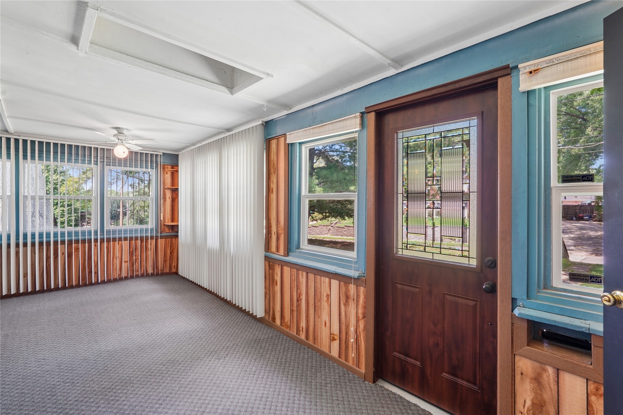 424 Virginia Avenue Property Photo 4