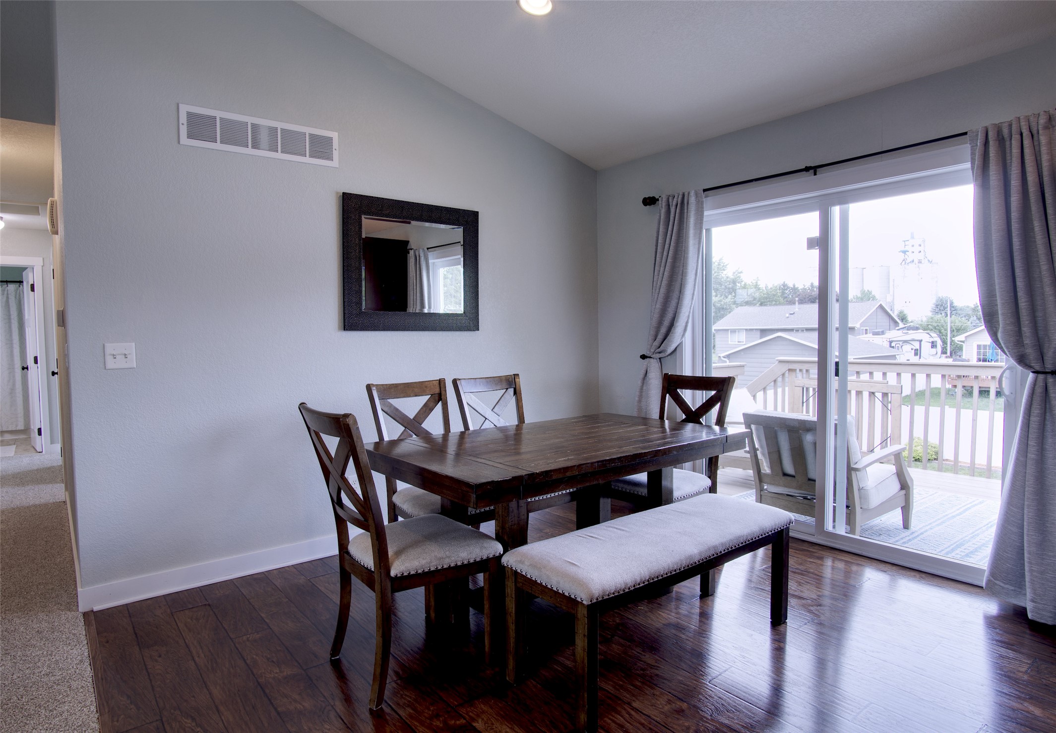 410 3rd Street Se Property Photo 7