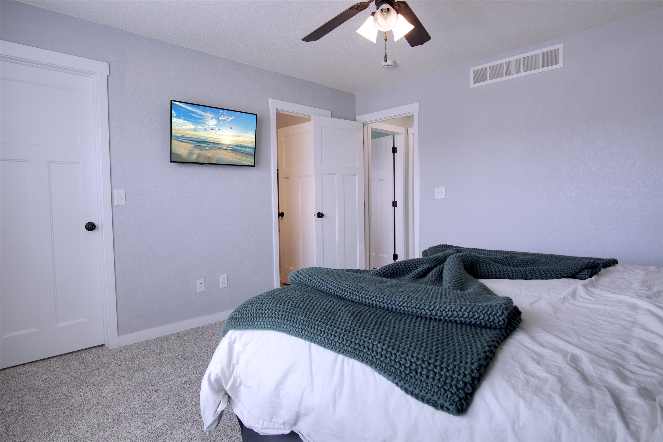 410 3rd Street Se Property Photo 15