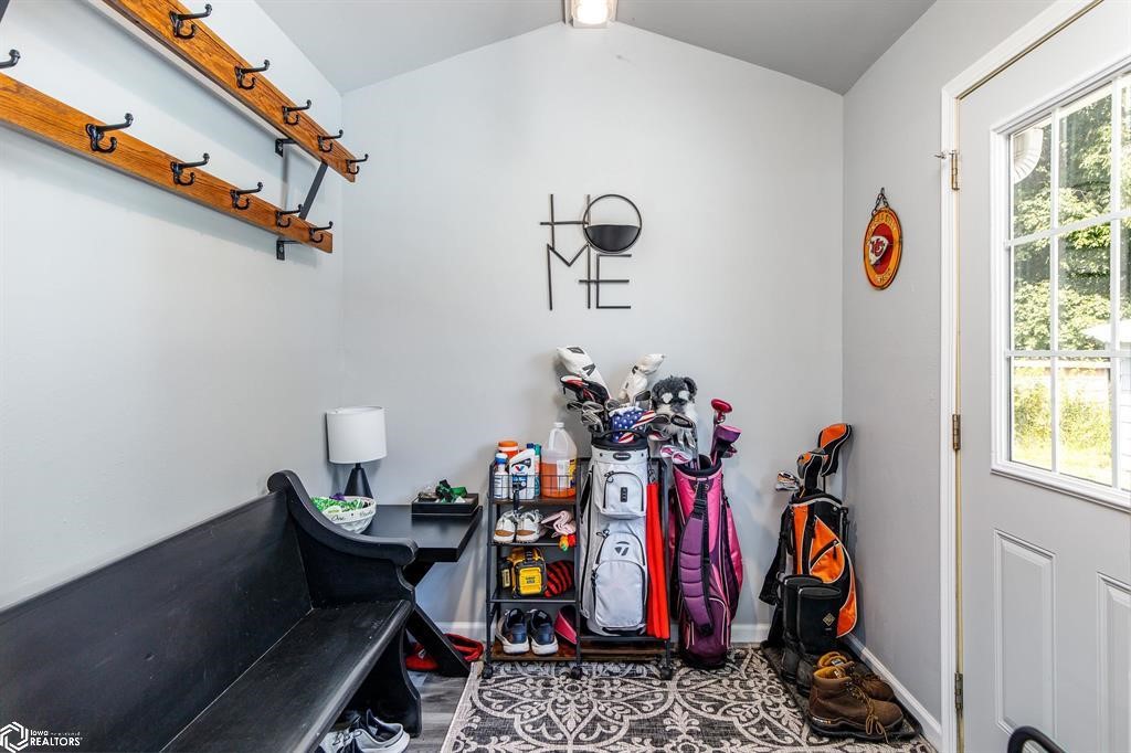 204 E Mckinley Street Property Photo 4